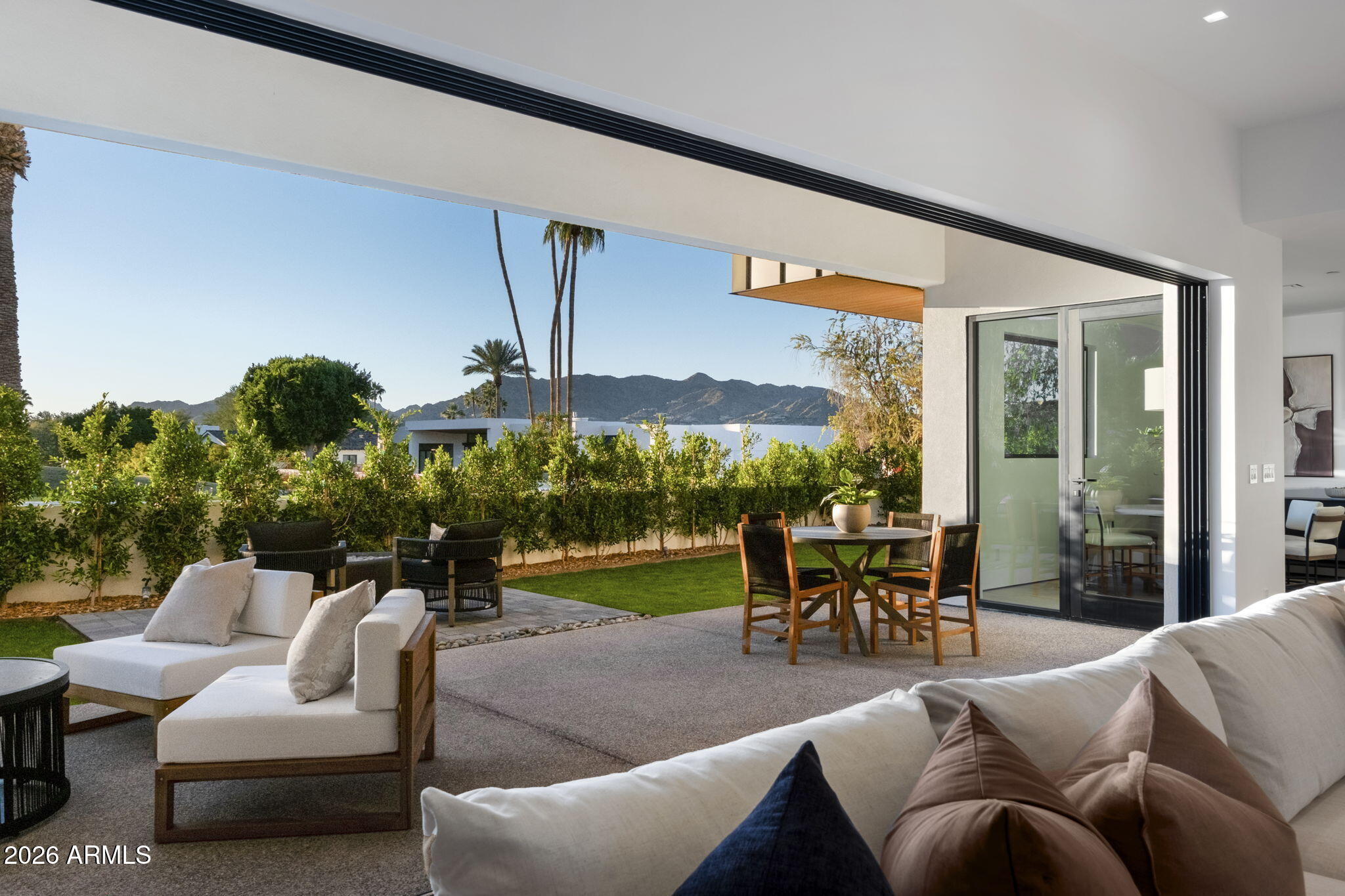 5525 E LINCOLN Drive 124