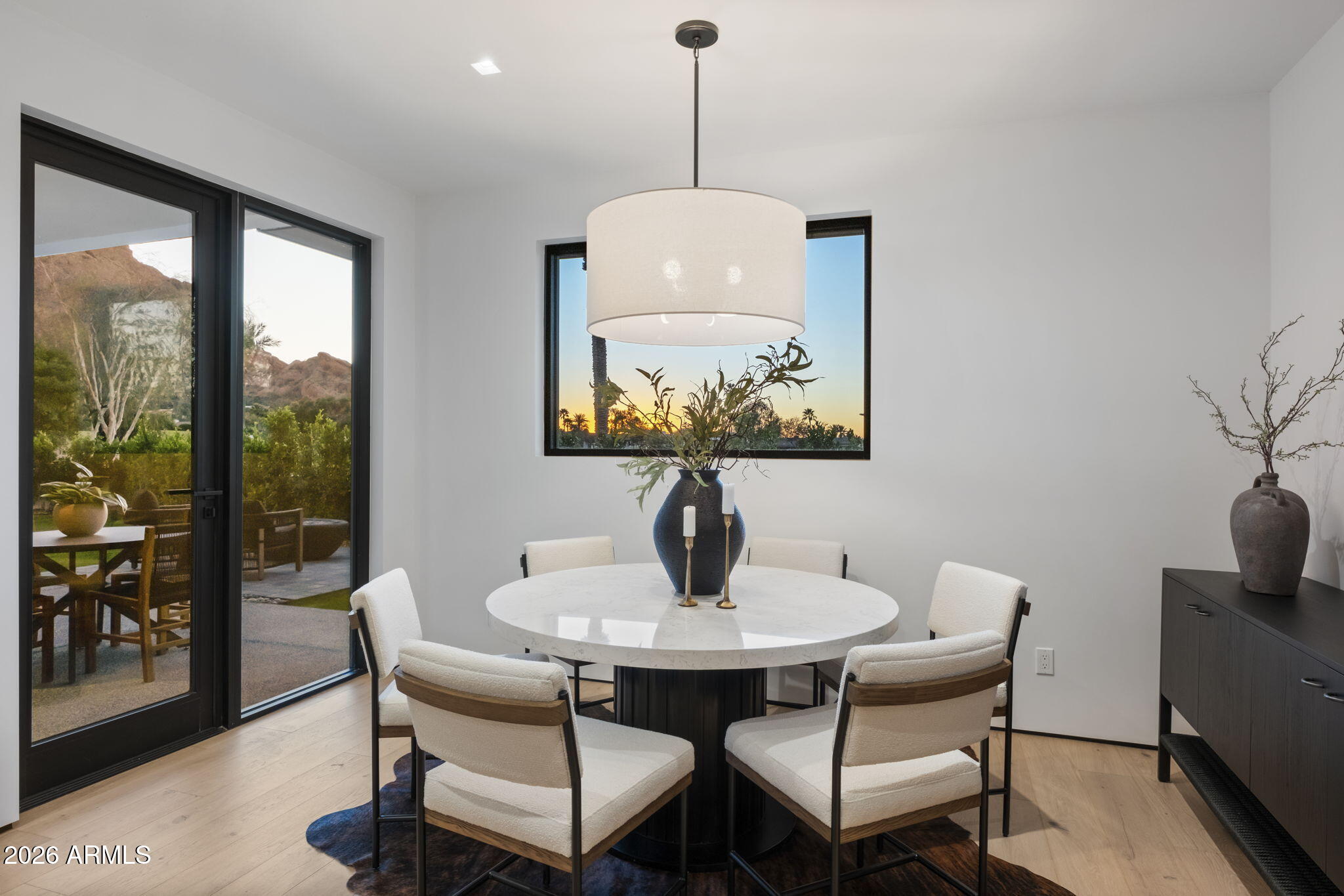 5525 E LINCOLN Drive 124