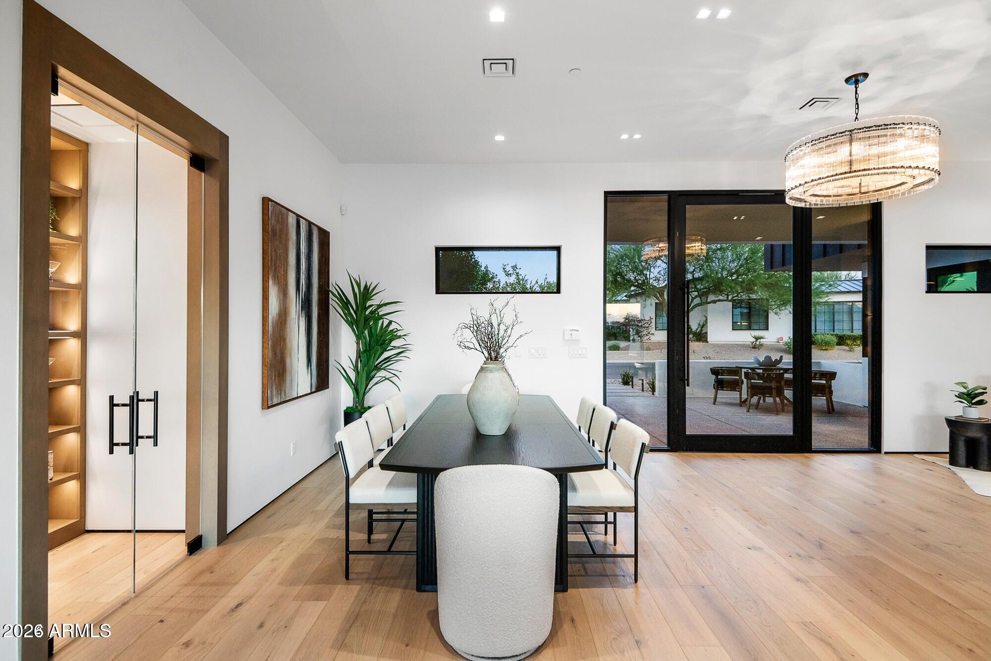 5525 E LINCOLN Drive 124