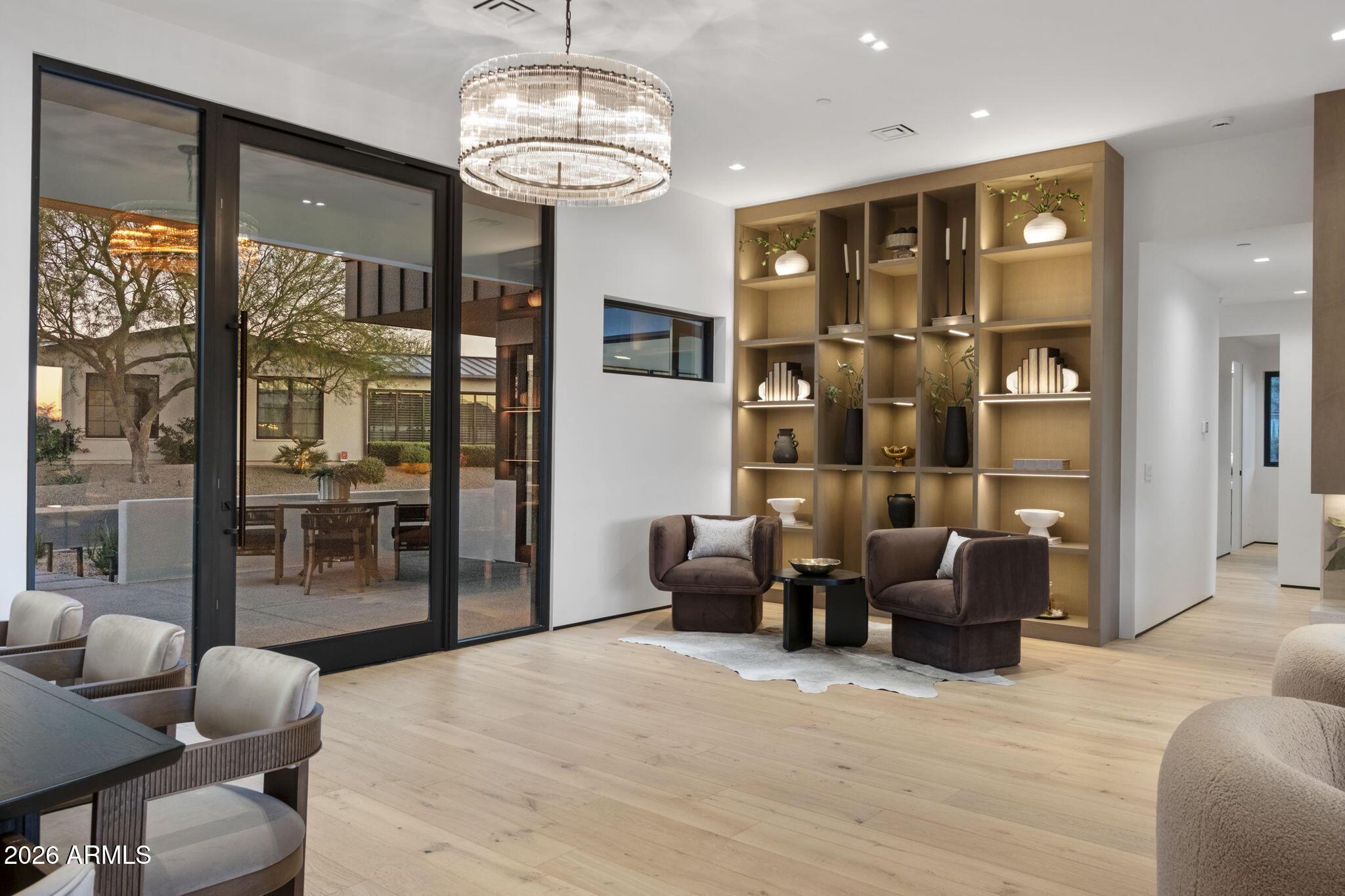 5525 E LINCOLN Drive 124