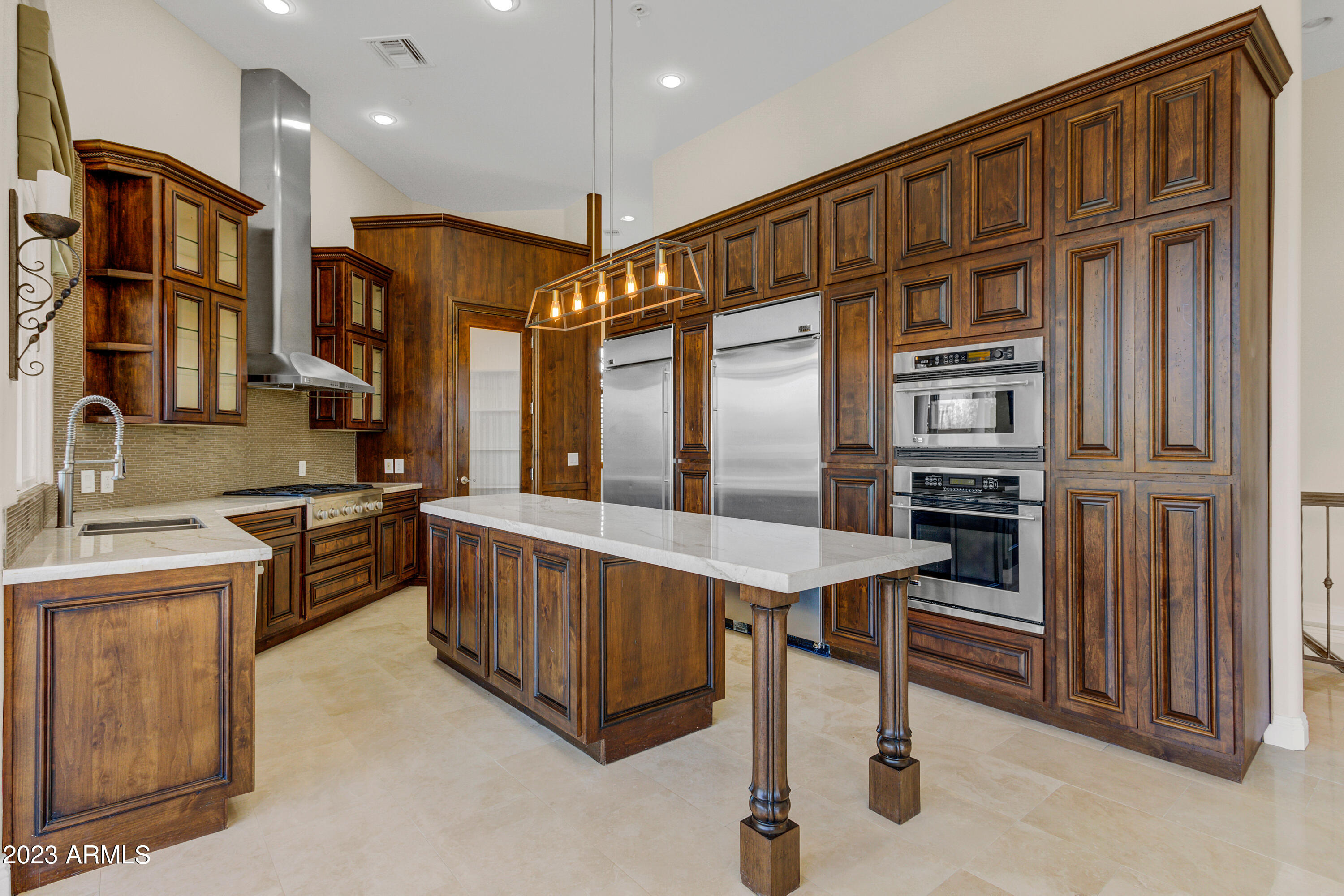 8008 E WHISTLING WIND Way