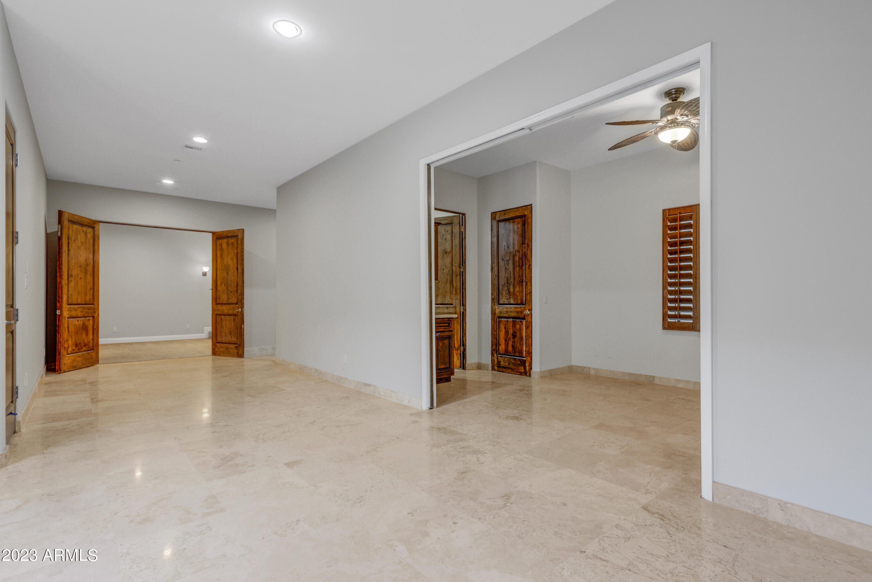 8008 E WHISTLING WIND Way