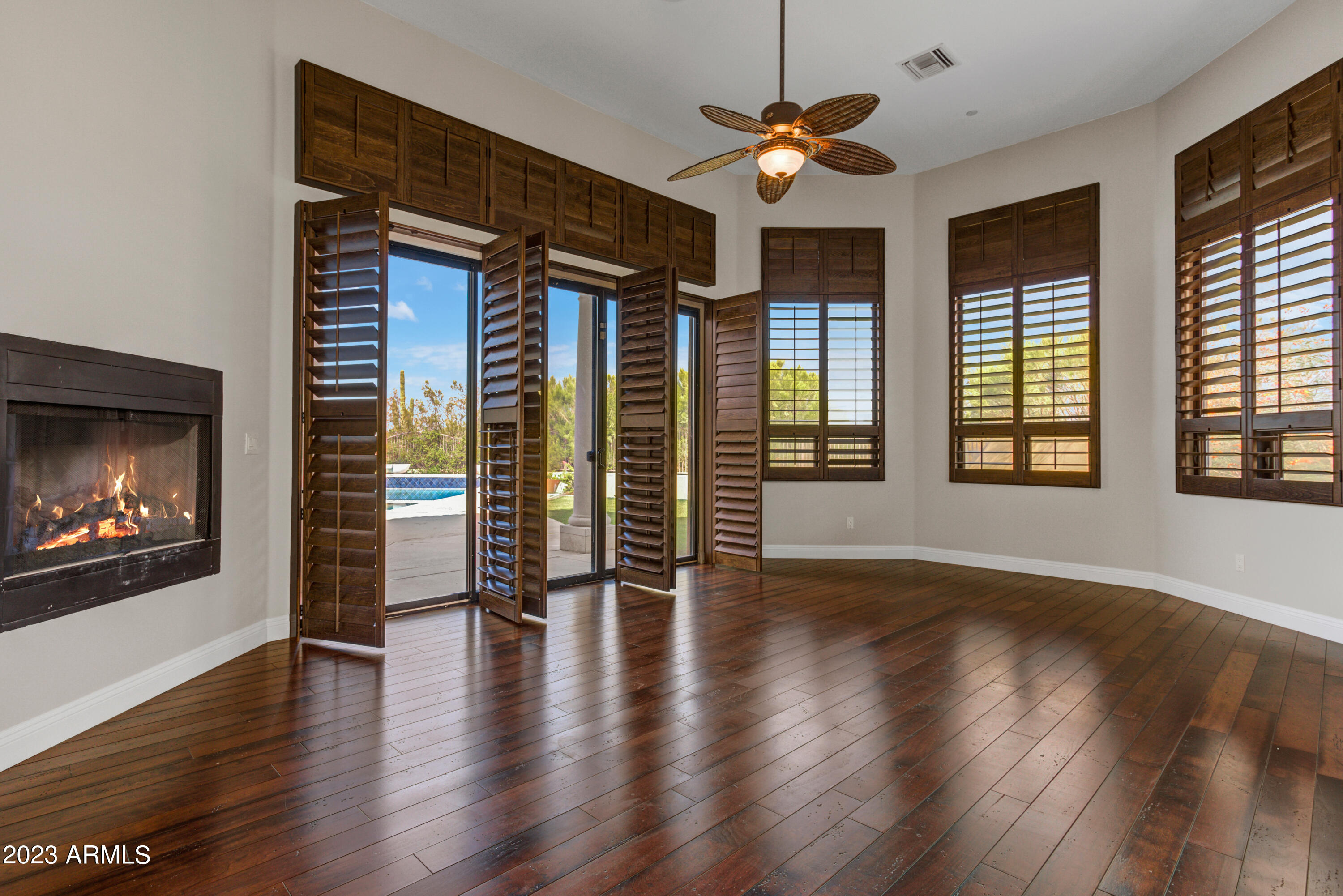 8008 E WHISTLING WIND Way