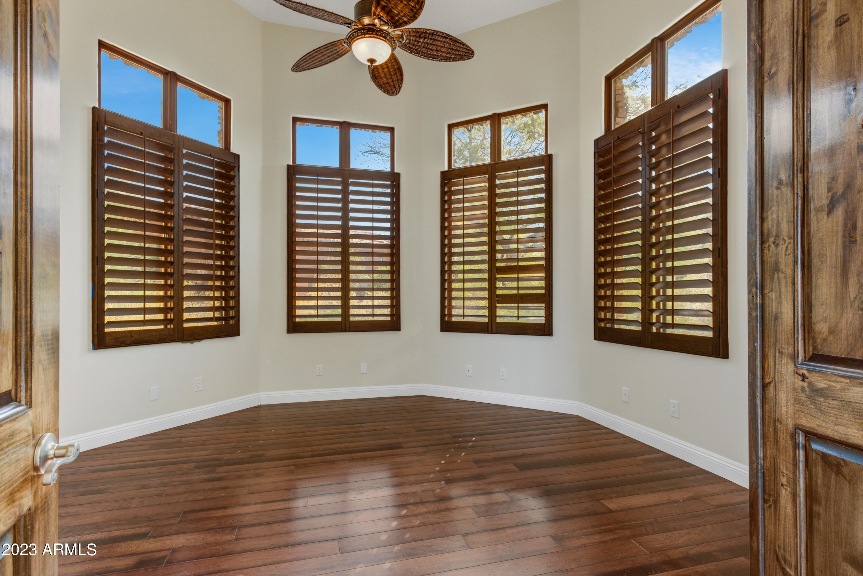 8008 E WHISTLING WIND Way