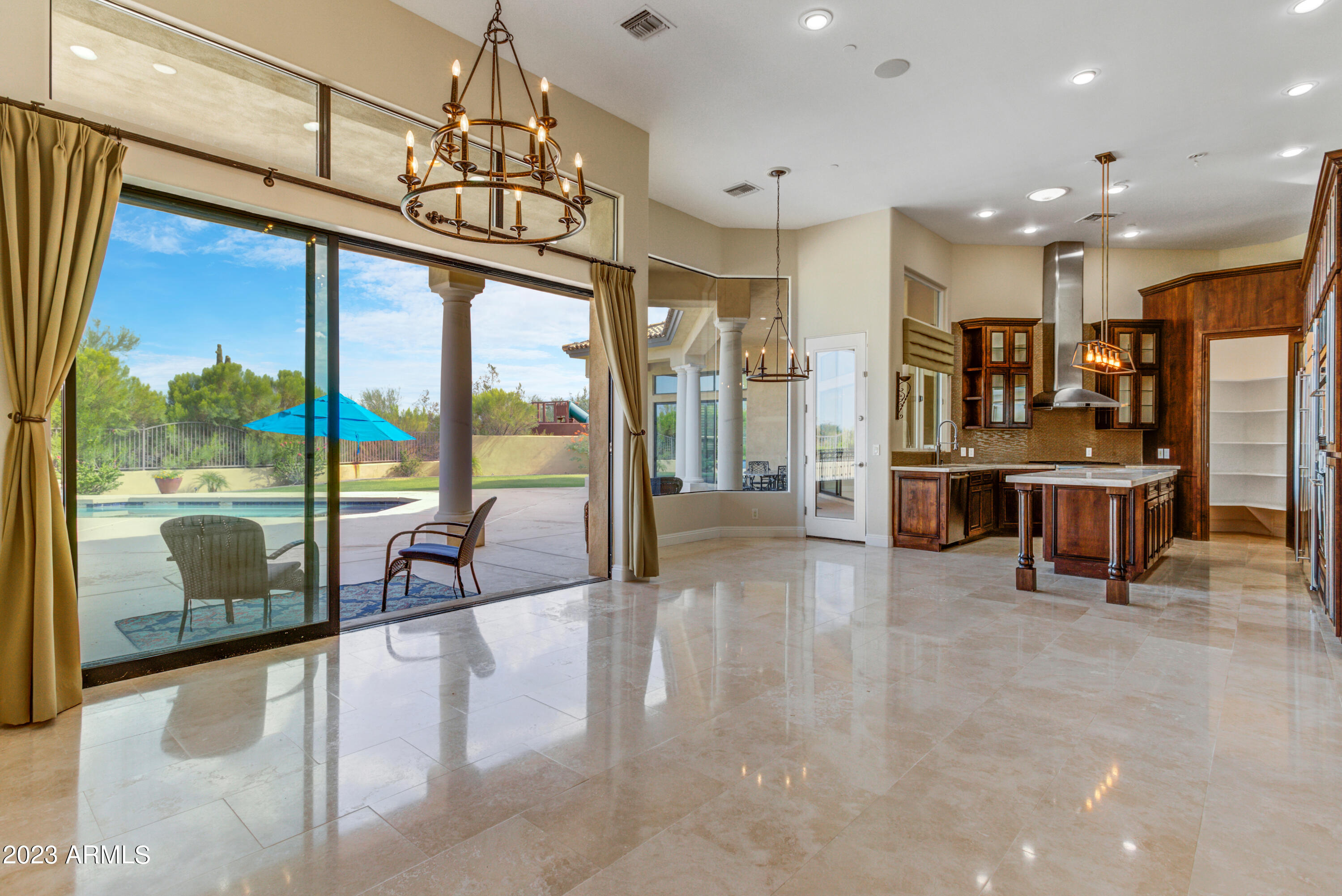 8008 E WHISTLING WIND Way