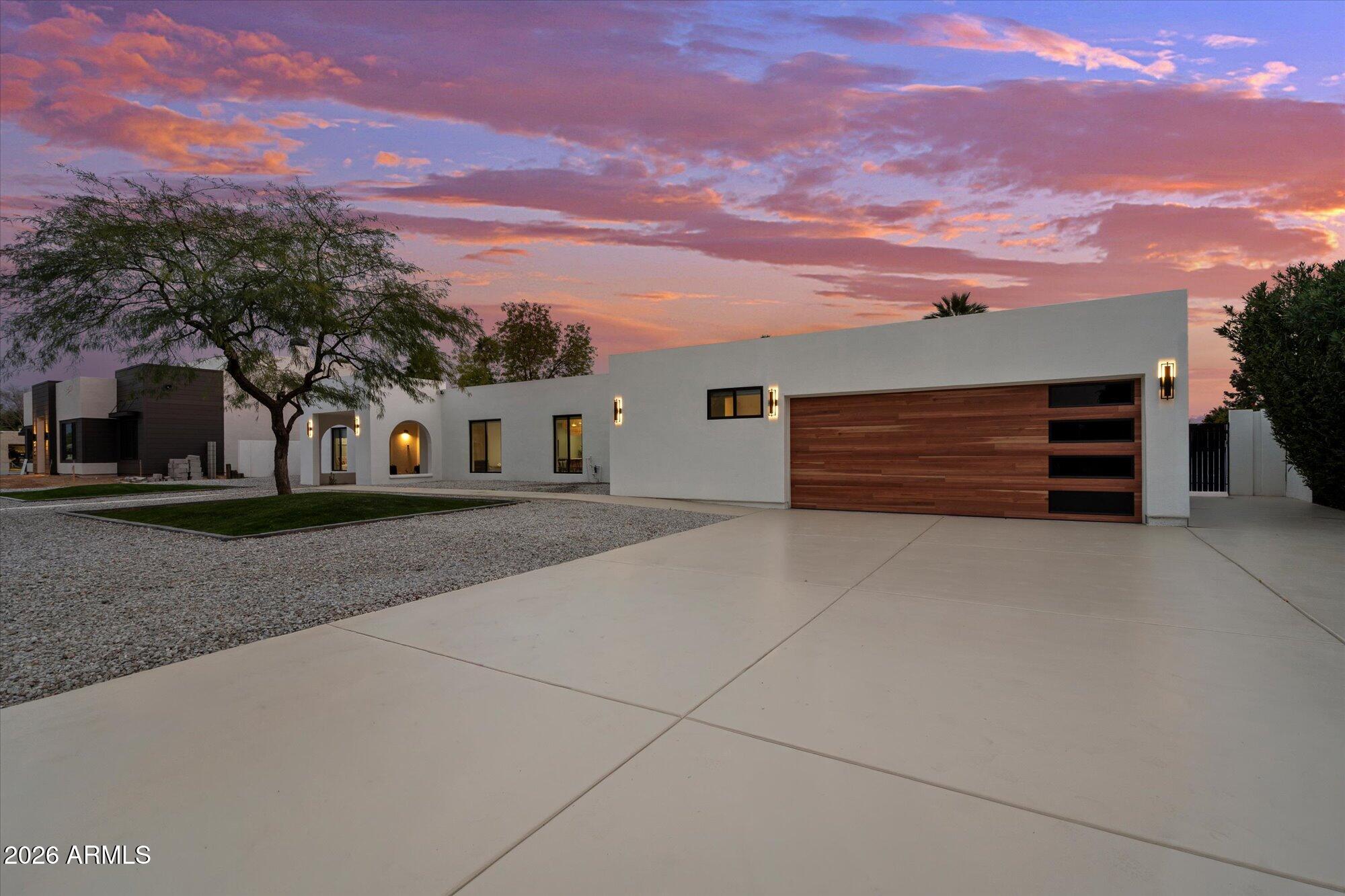 5429 E BLOOMFIELD Road