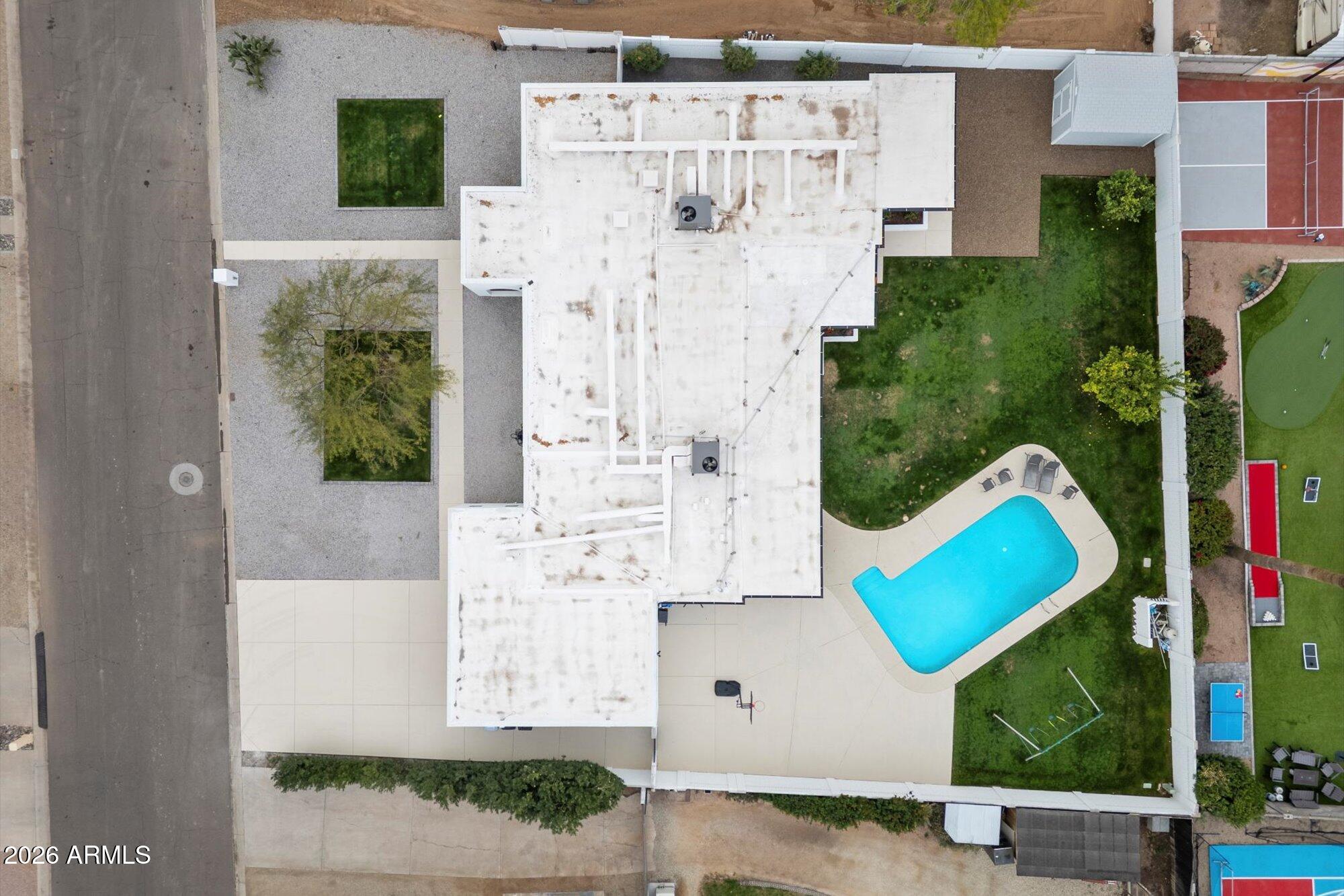 5429 E BLOOMFIELD Road