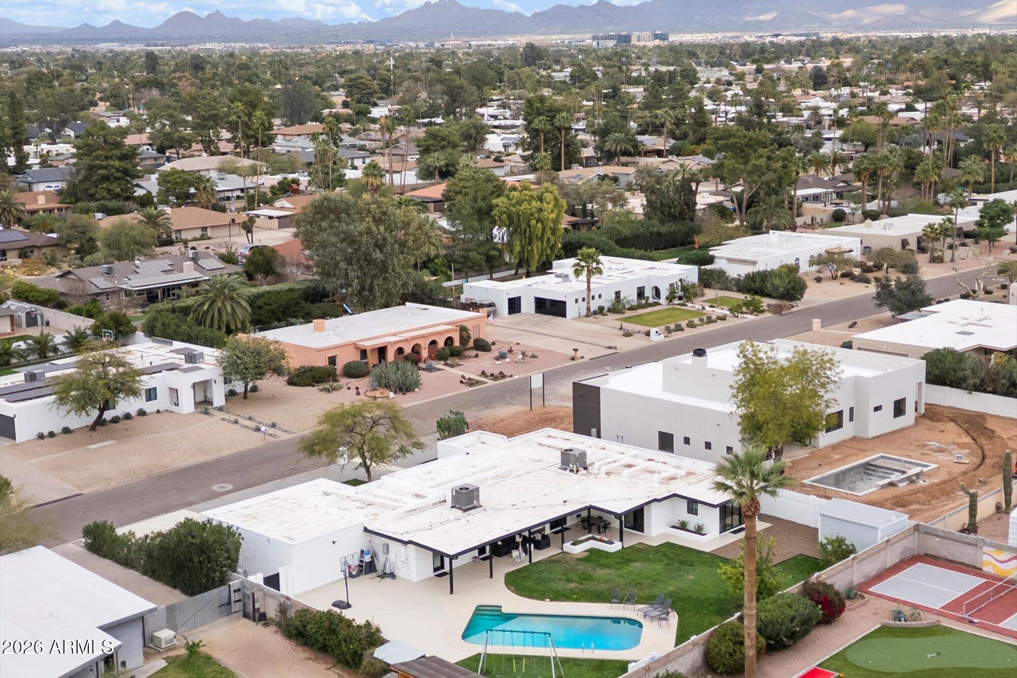 5429 E BLOOMFIELD Road