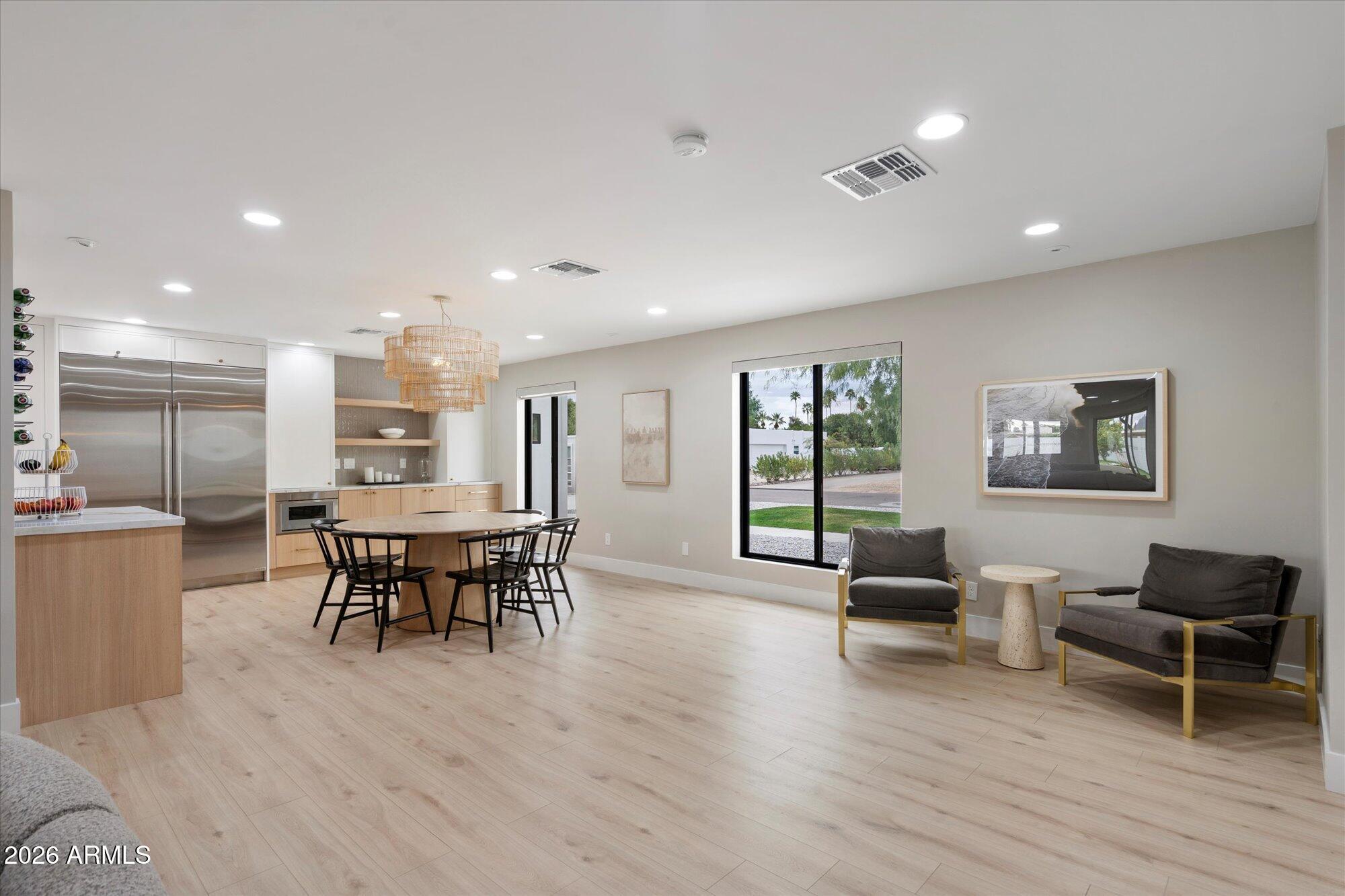 5429 E BLOOMFIELD Road