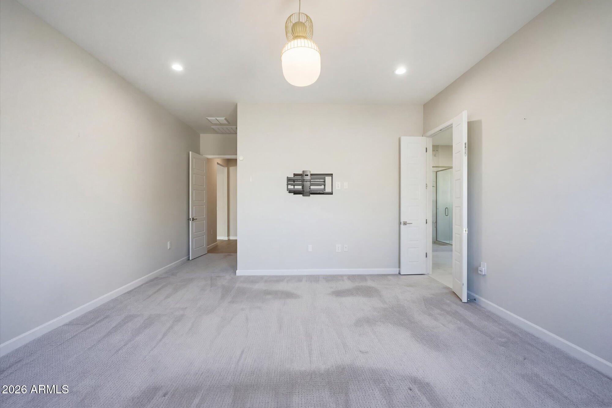 17033 N 51st Way