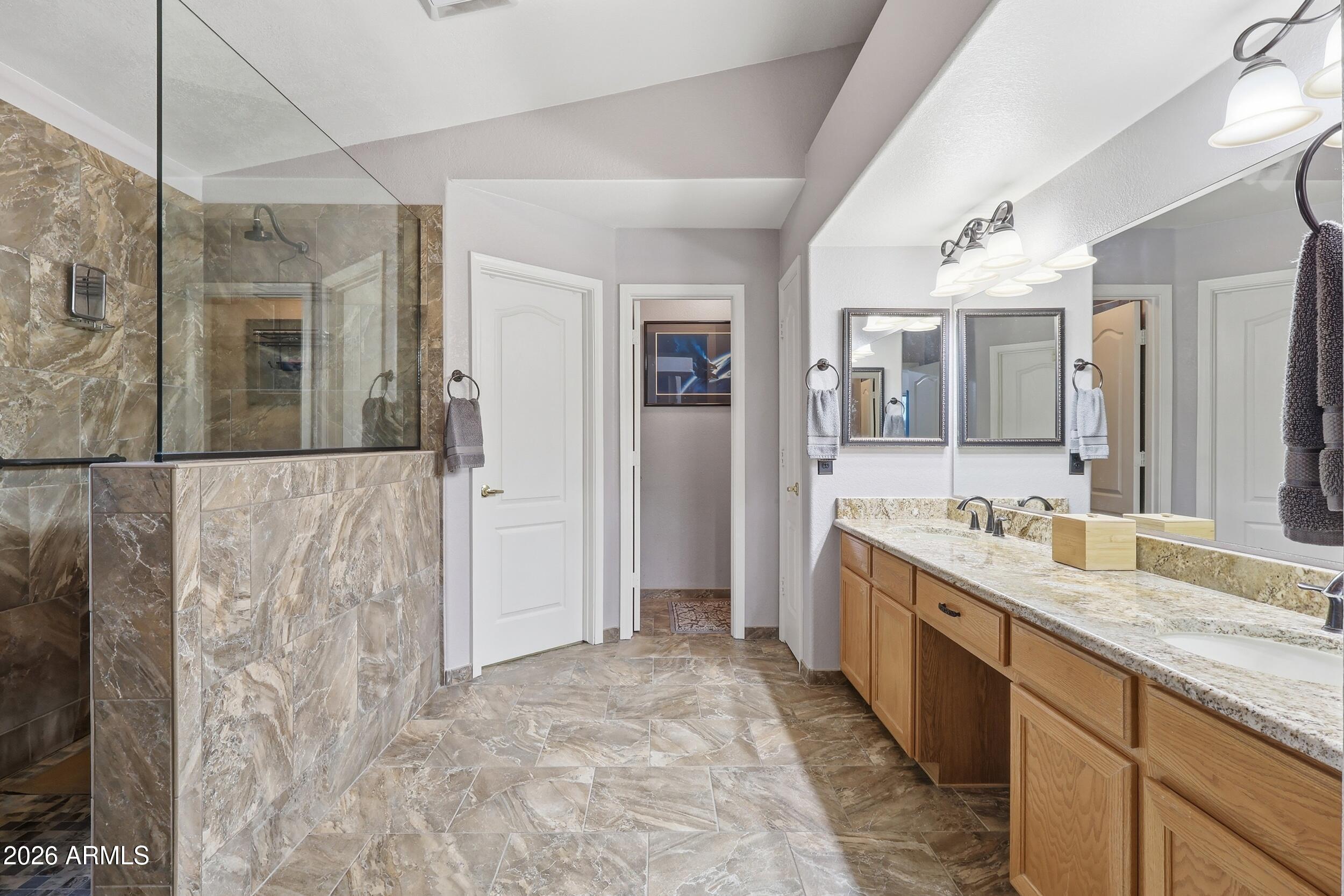 1802 S BRENTWOOD Place