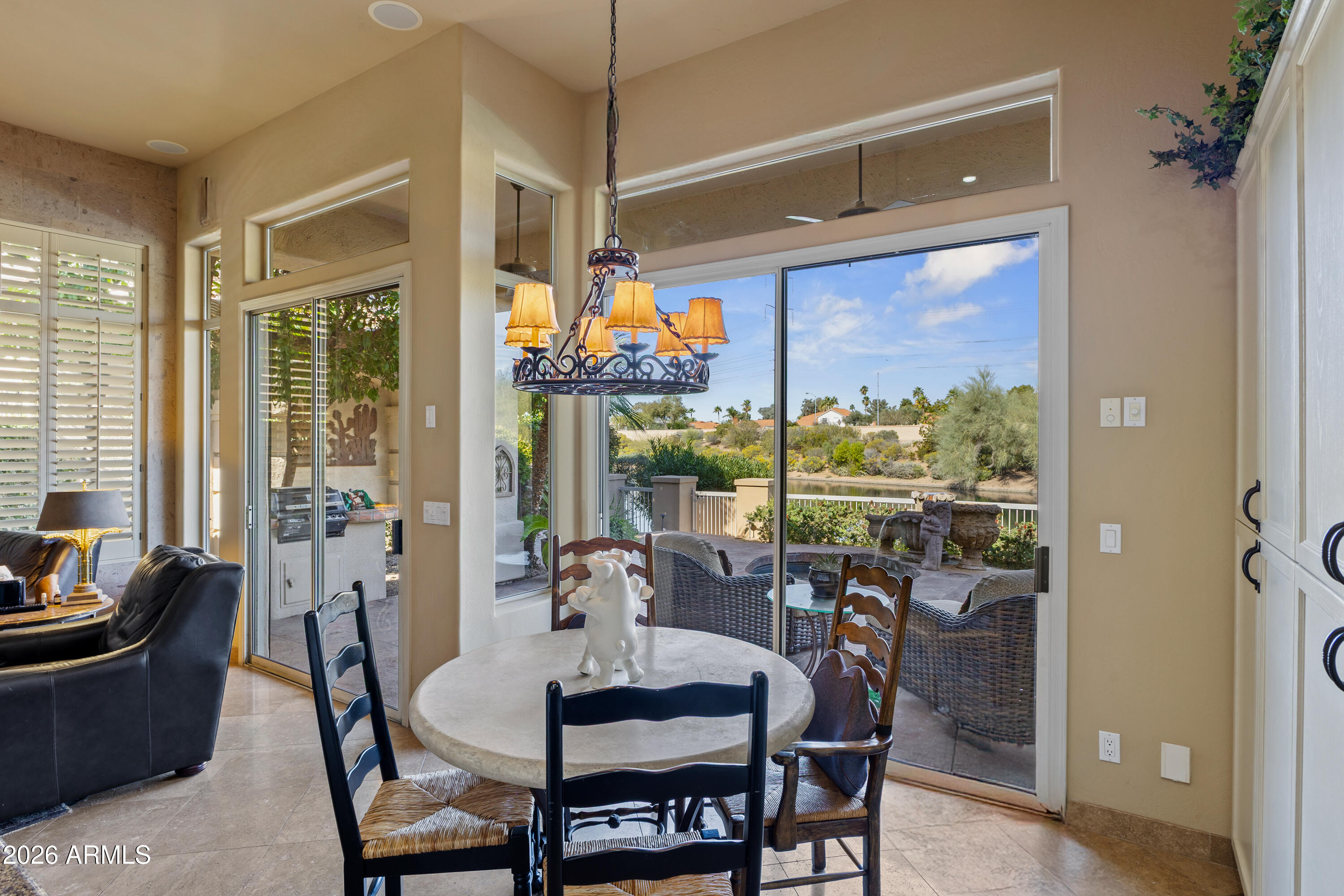 10180 E COCHISE Drive