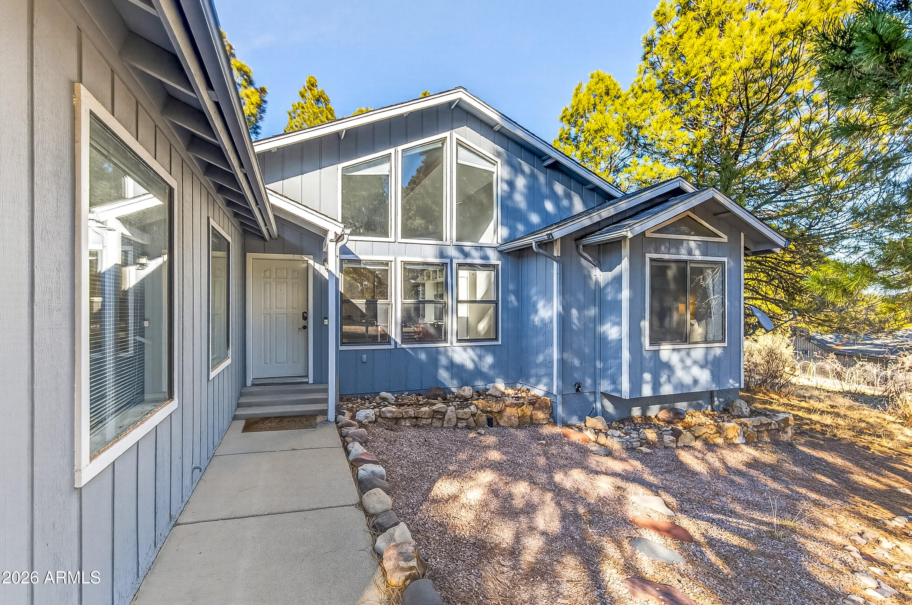 4172 E Broken Rock Loop