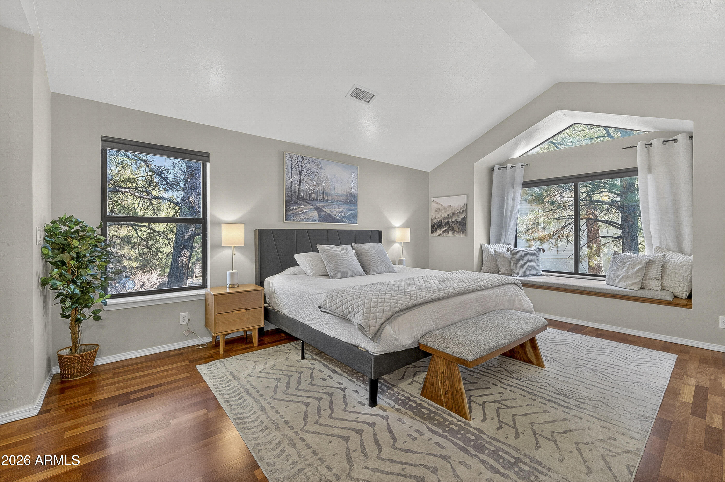 4172 E Broken Rock Loop