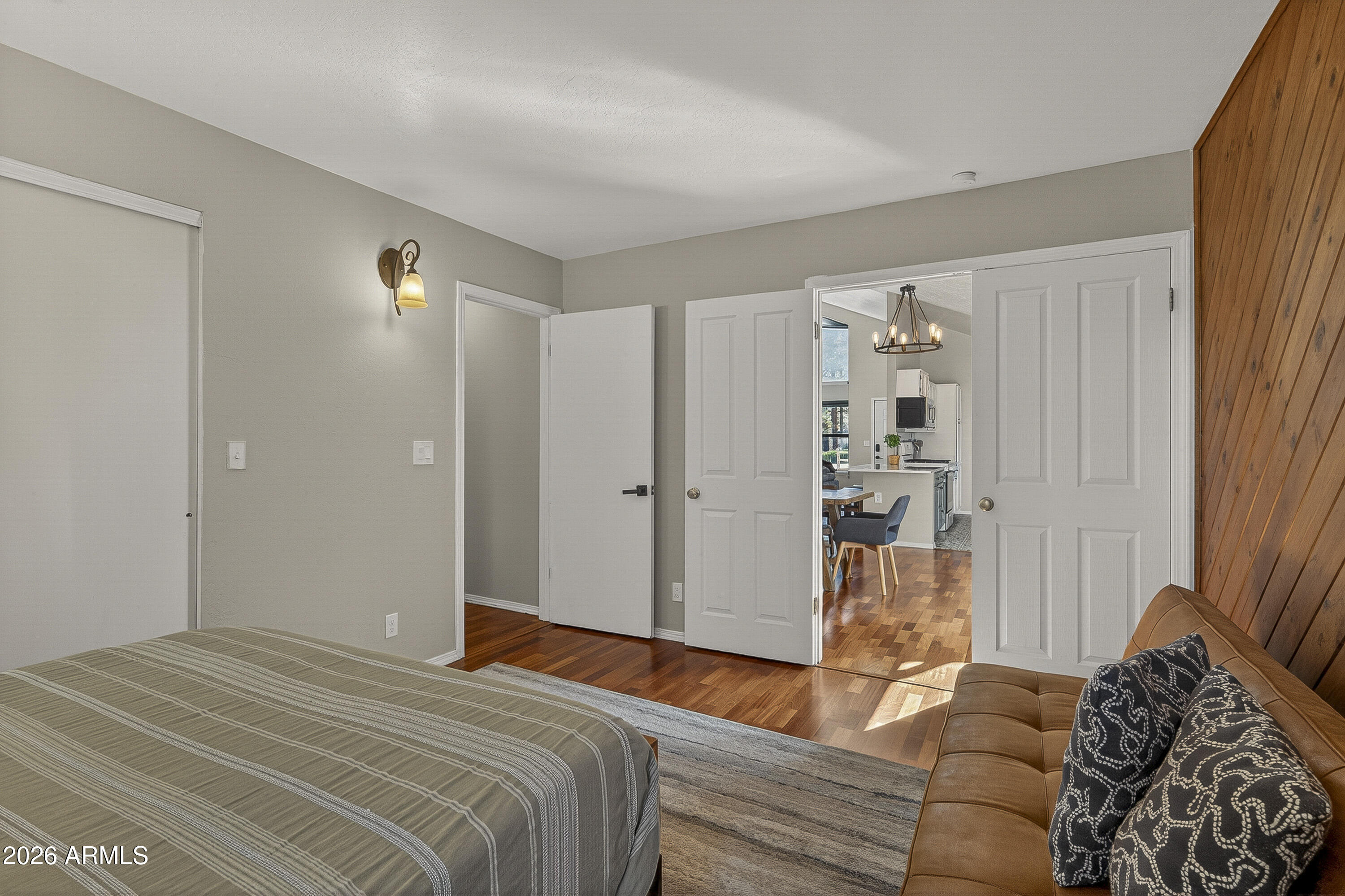 4172 E Broken Rock Loop