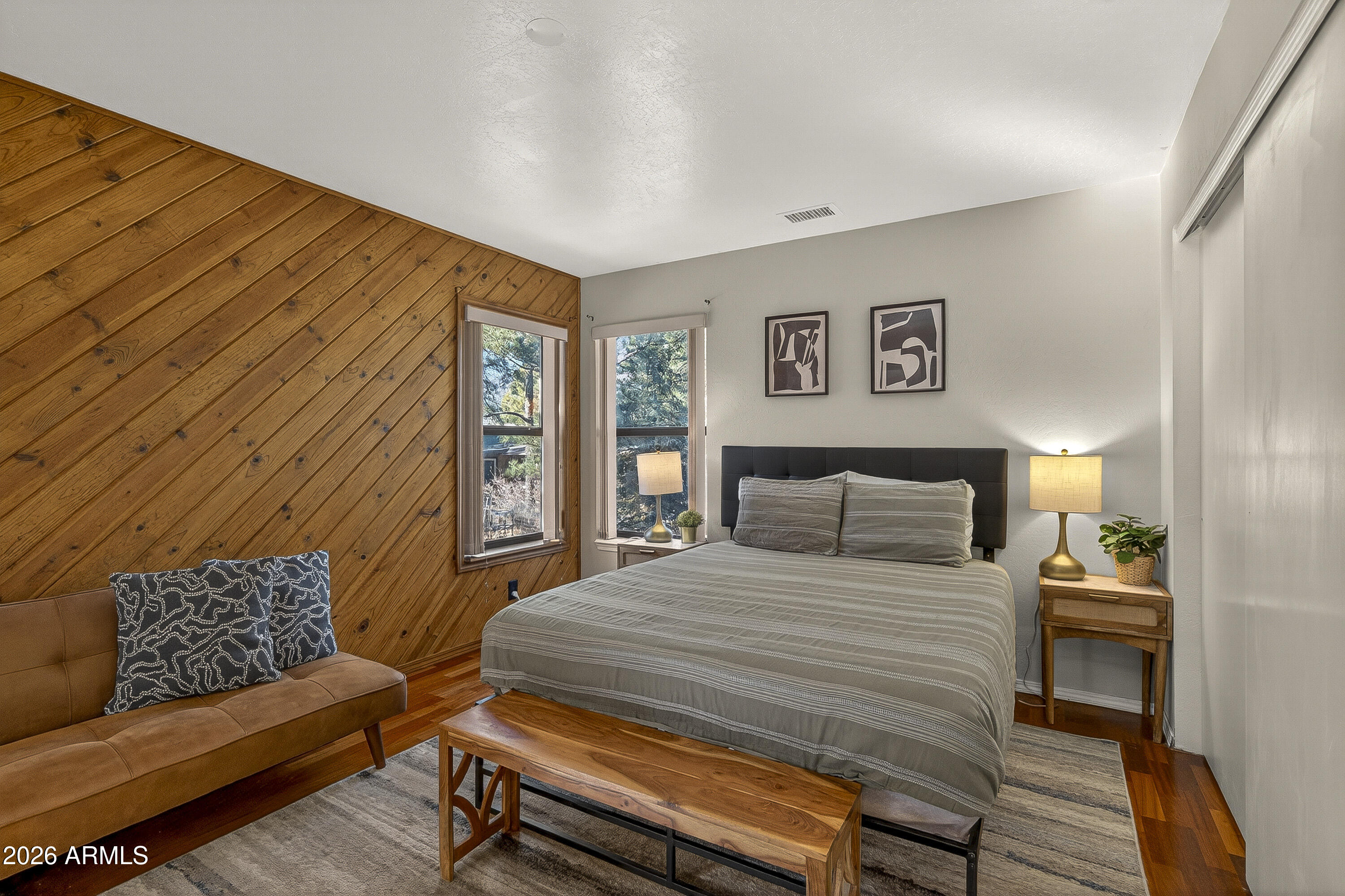 4172 E Broken Rock Loop