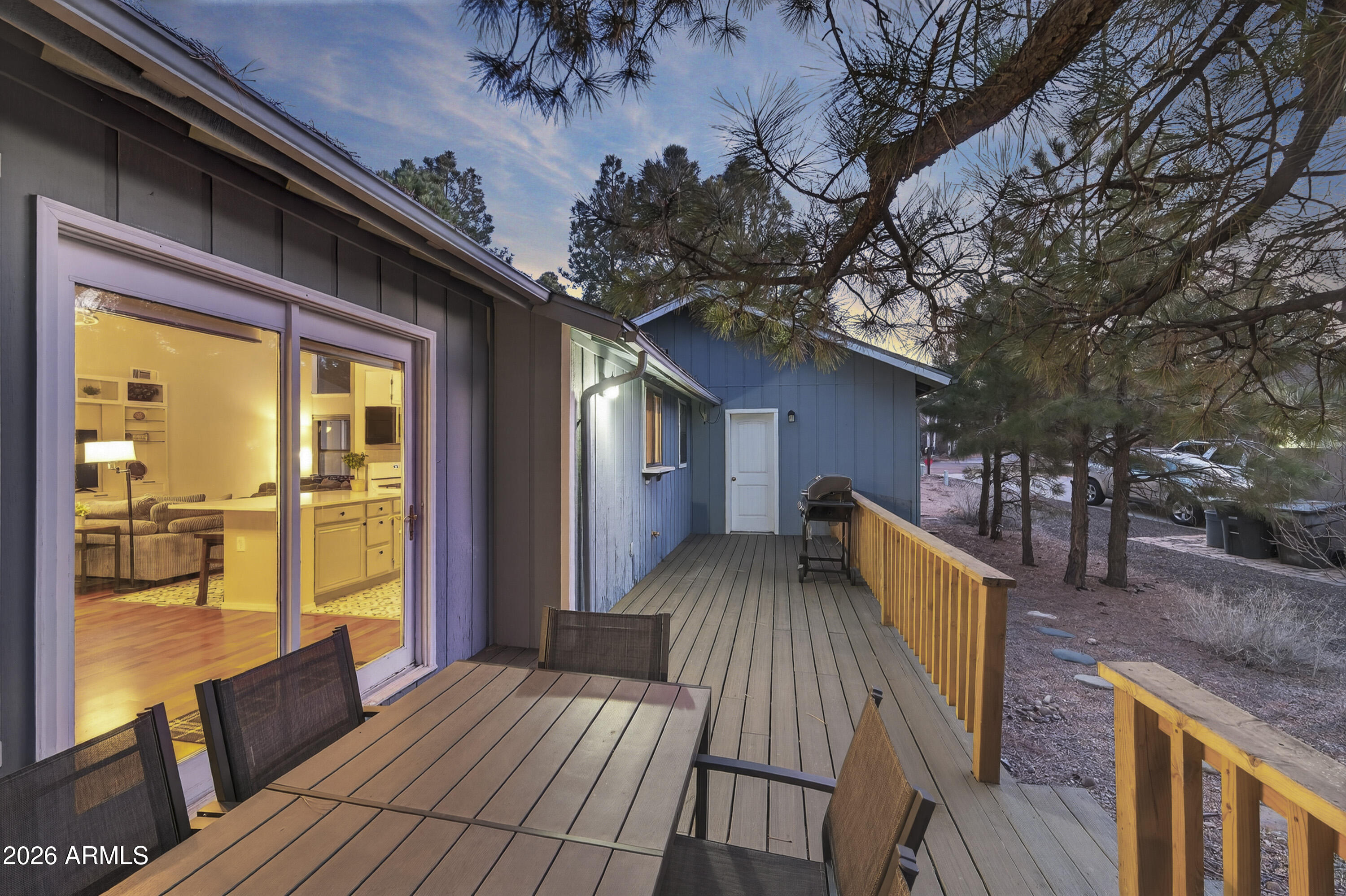 4172 E Broken Rock Loop