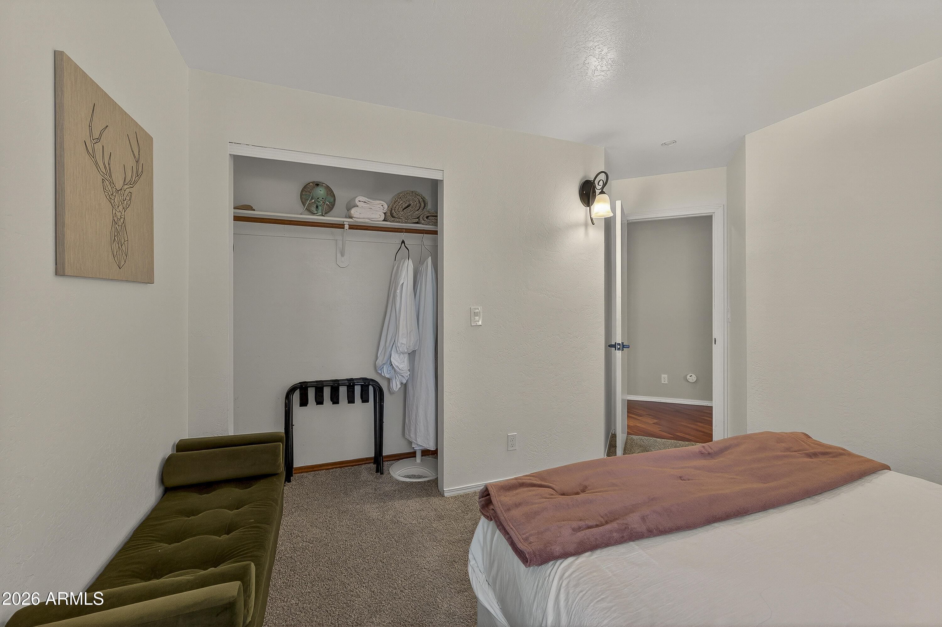 4172 E Broken Rock Loop