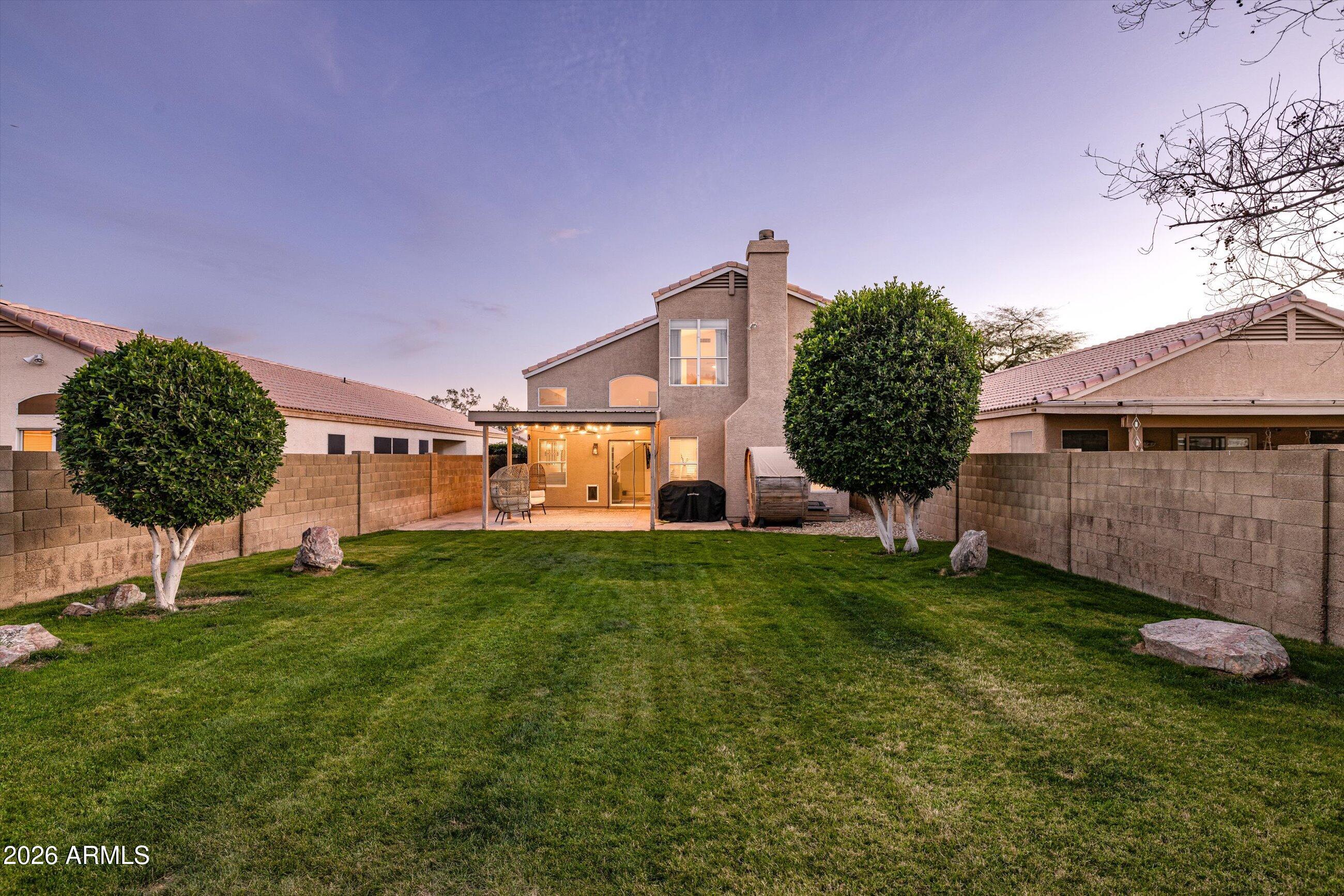 4758 E CHARLESTON Avenue