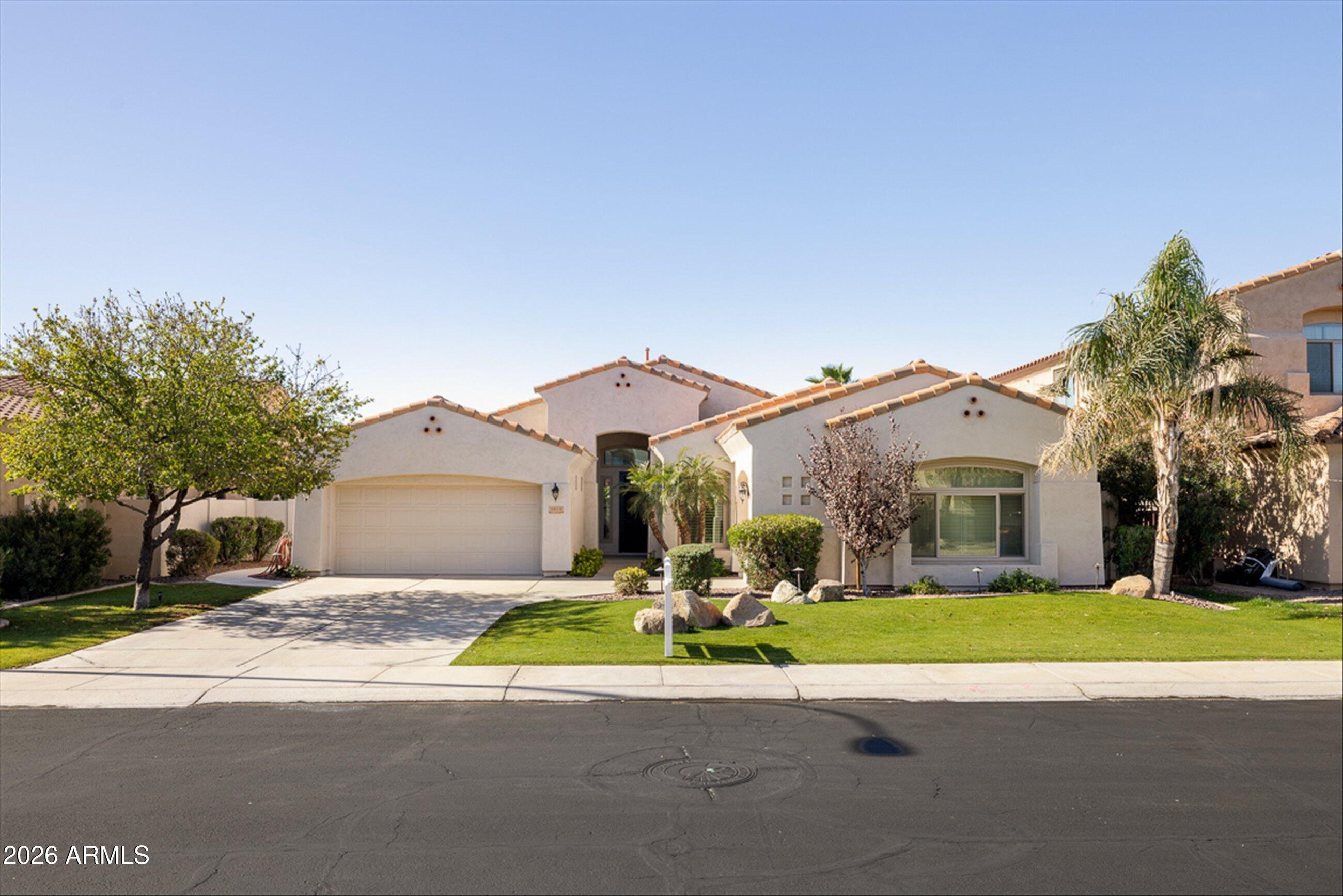 1613 W KAIBAB Drive