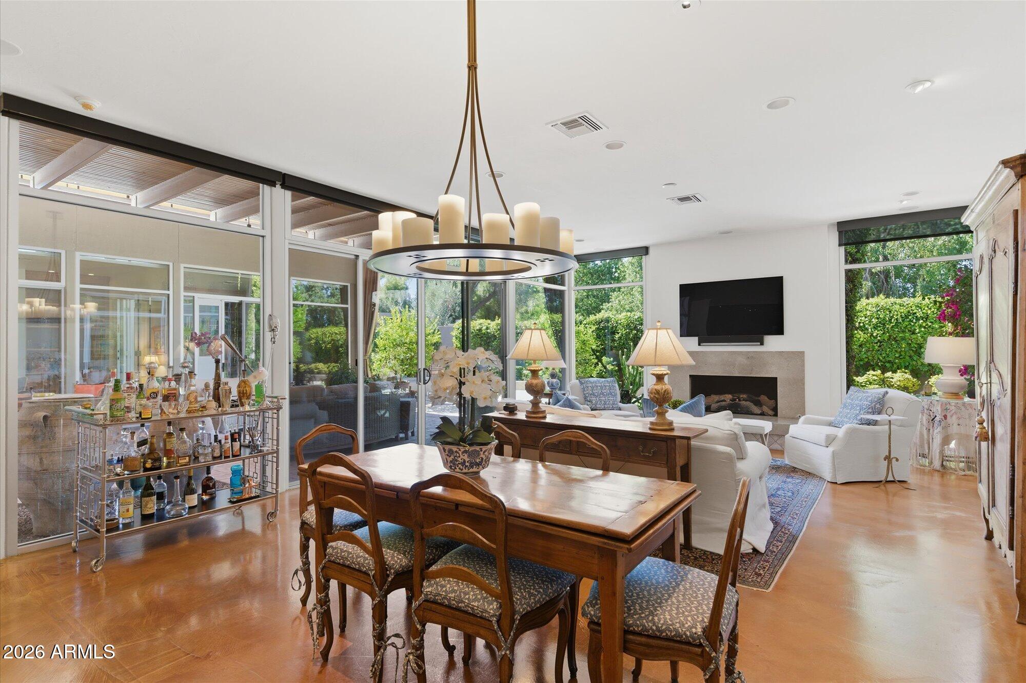 5652 N SCOTTSDALE Road