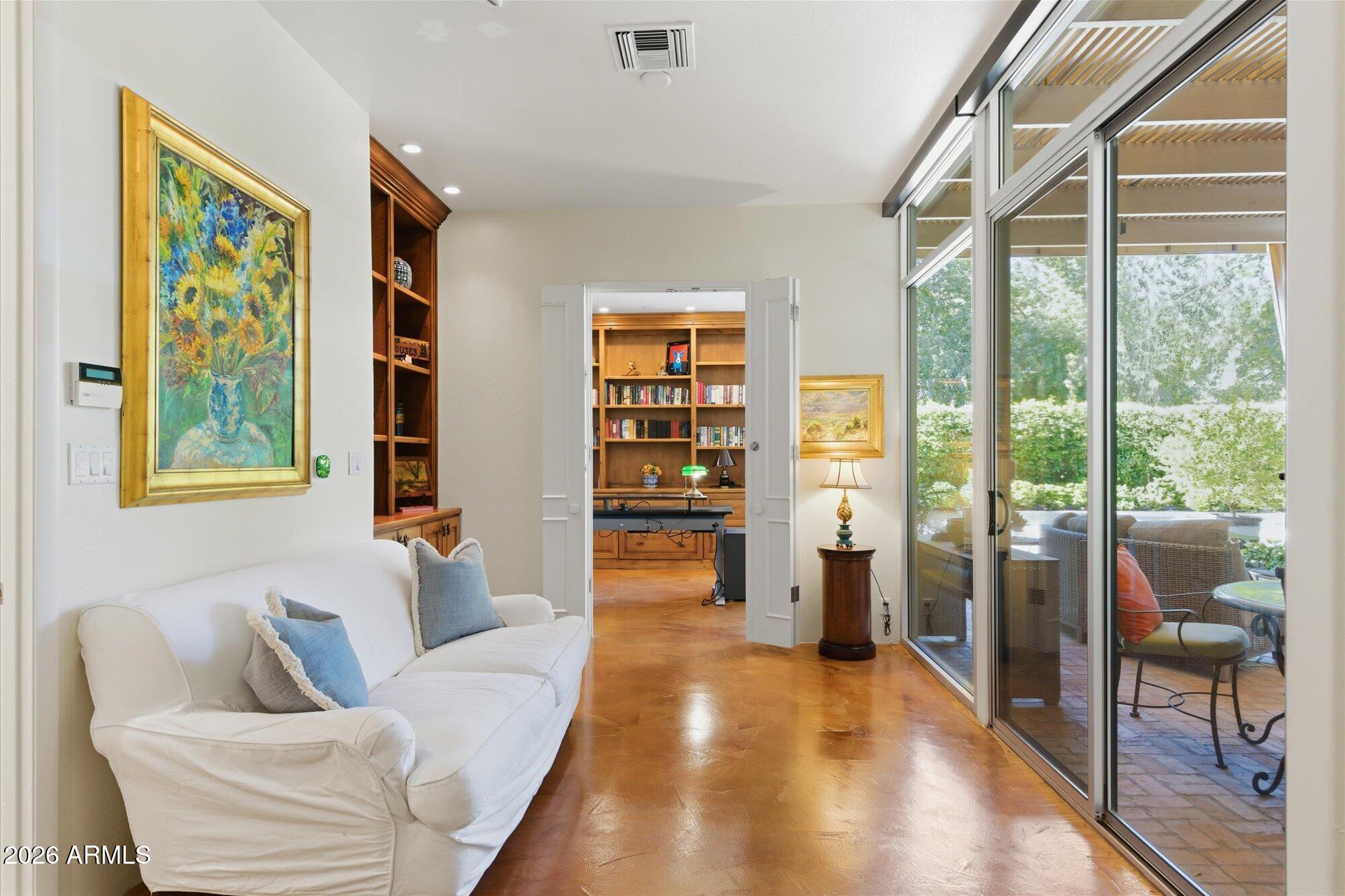 5652 N SCOTTSDALE Road