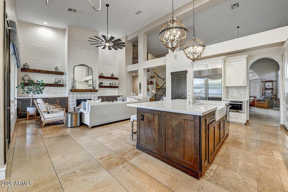 7599 E TAILSPIN Lane