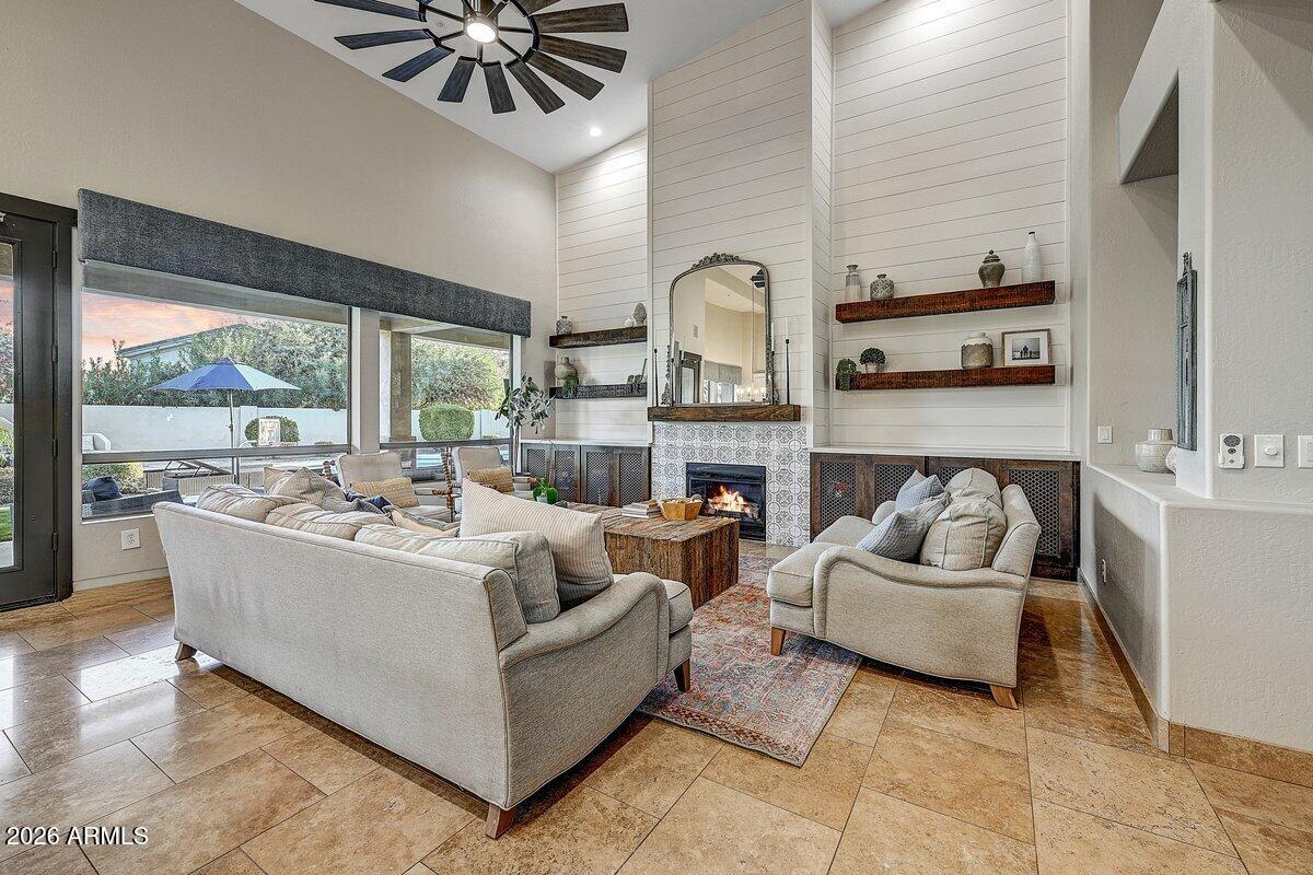 7599 E TAILSPIN Lane