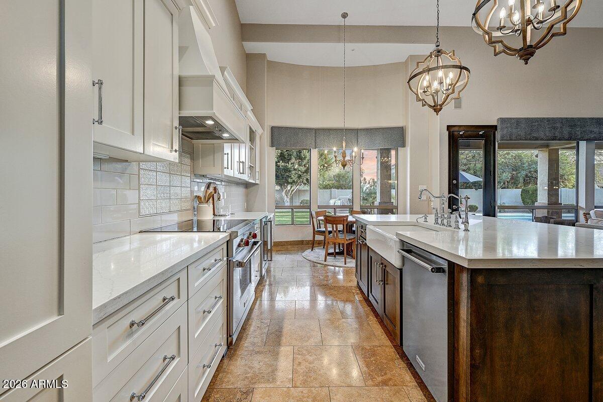 7599 E TAILSPIN Lane