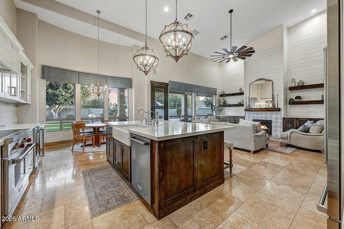 7599 E TAILSPIN Lane