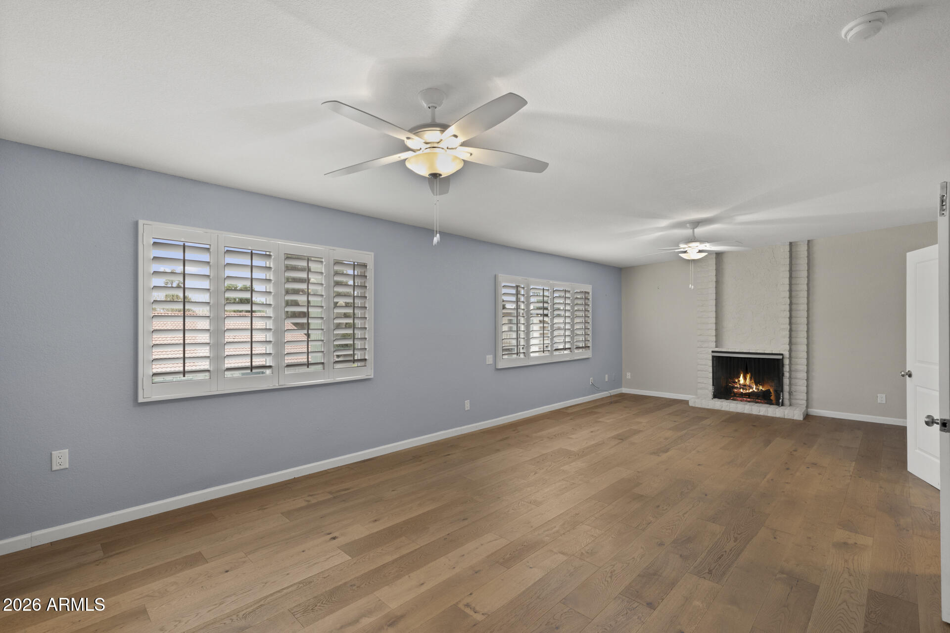 1331 E NORTHSHORE Drive