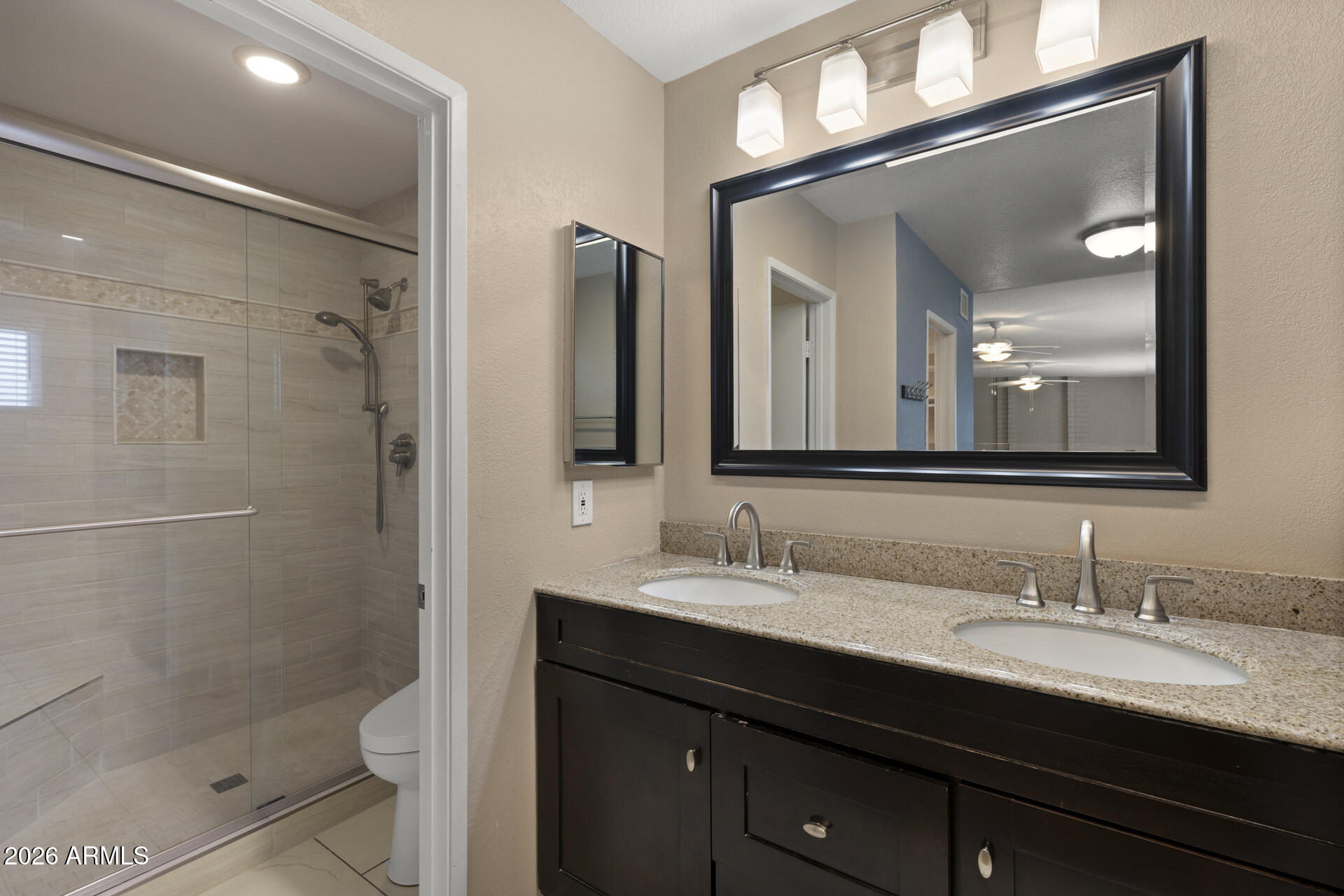 1331 E NORTHSHORE Drive