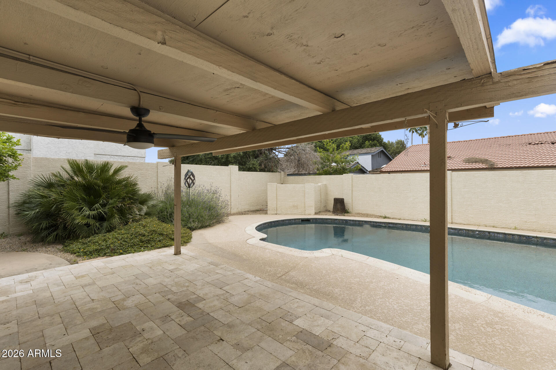 1331 E NORTHSHORE Drive