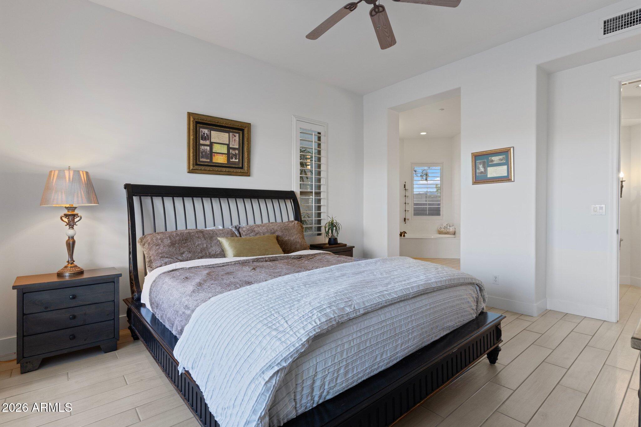 11302 E WHITE FEATHER Lane