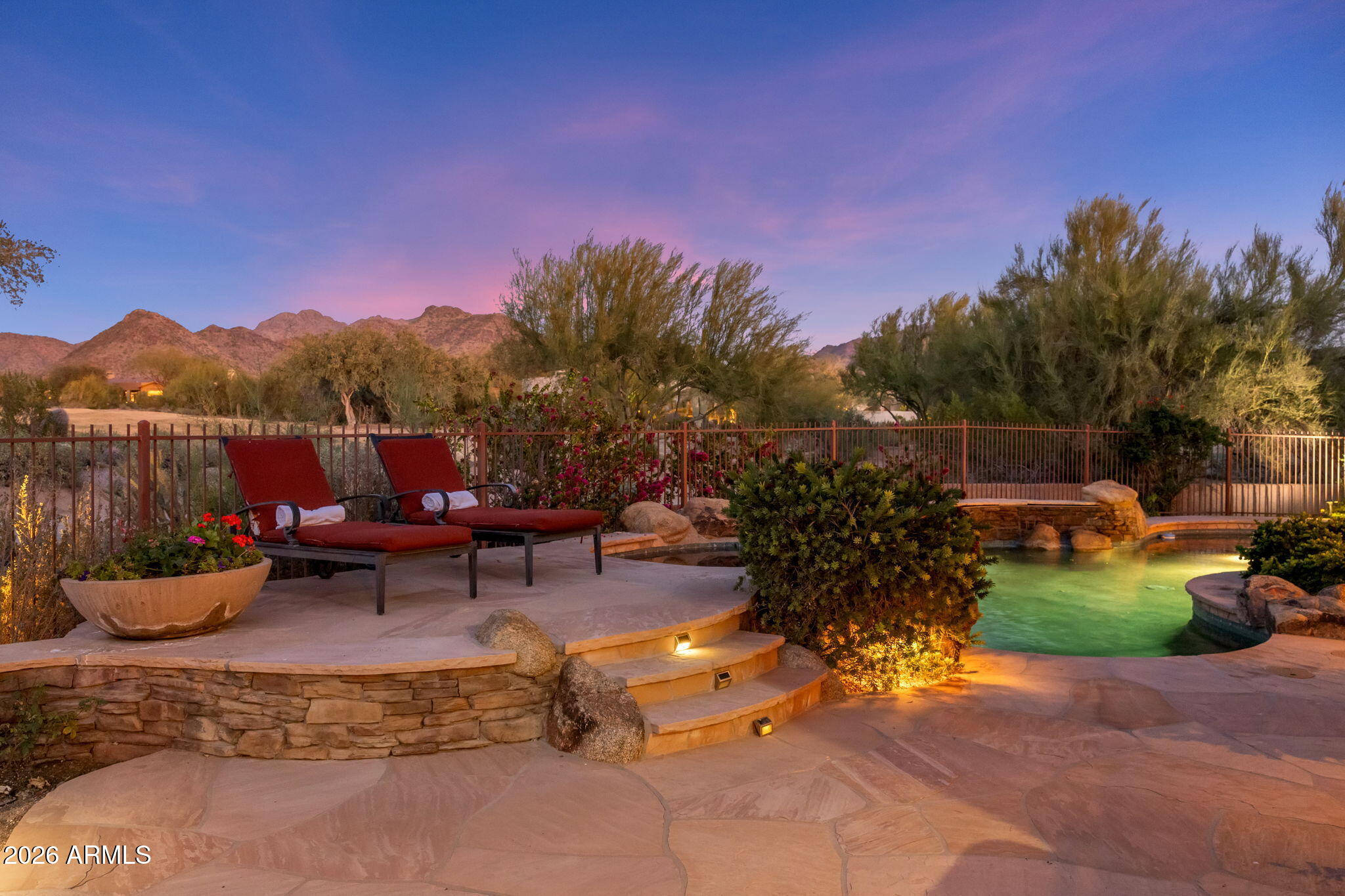 9290 E THOMPSON PEAK Parkway 228