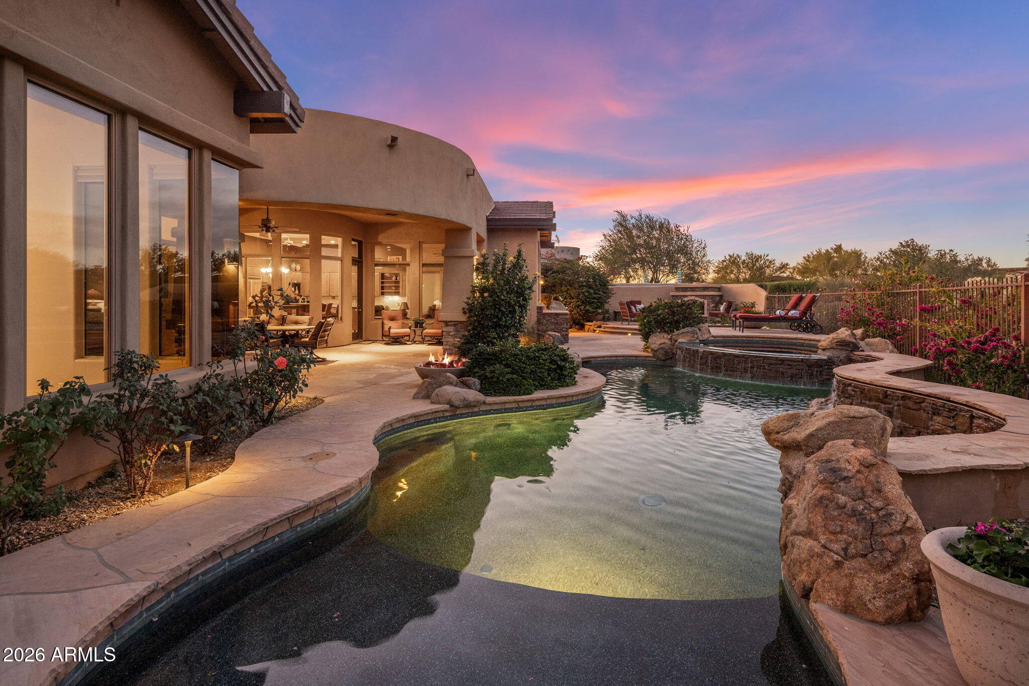 9290 E THOMPSON PEAK Parkway 228