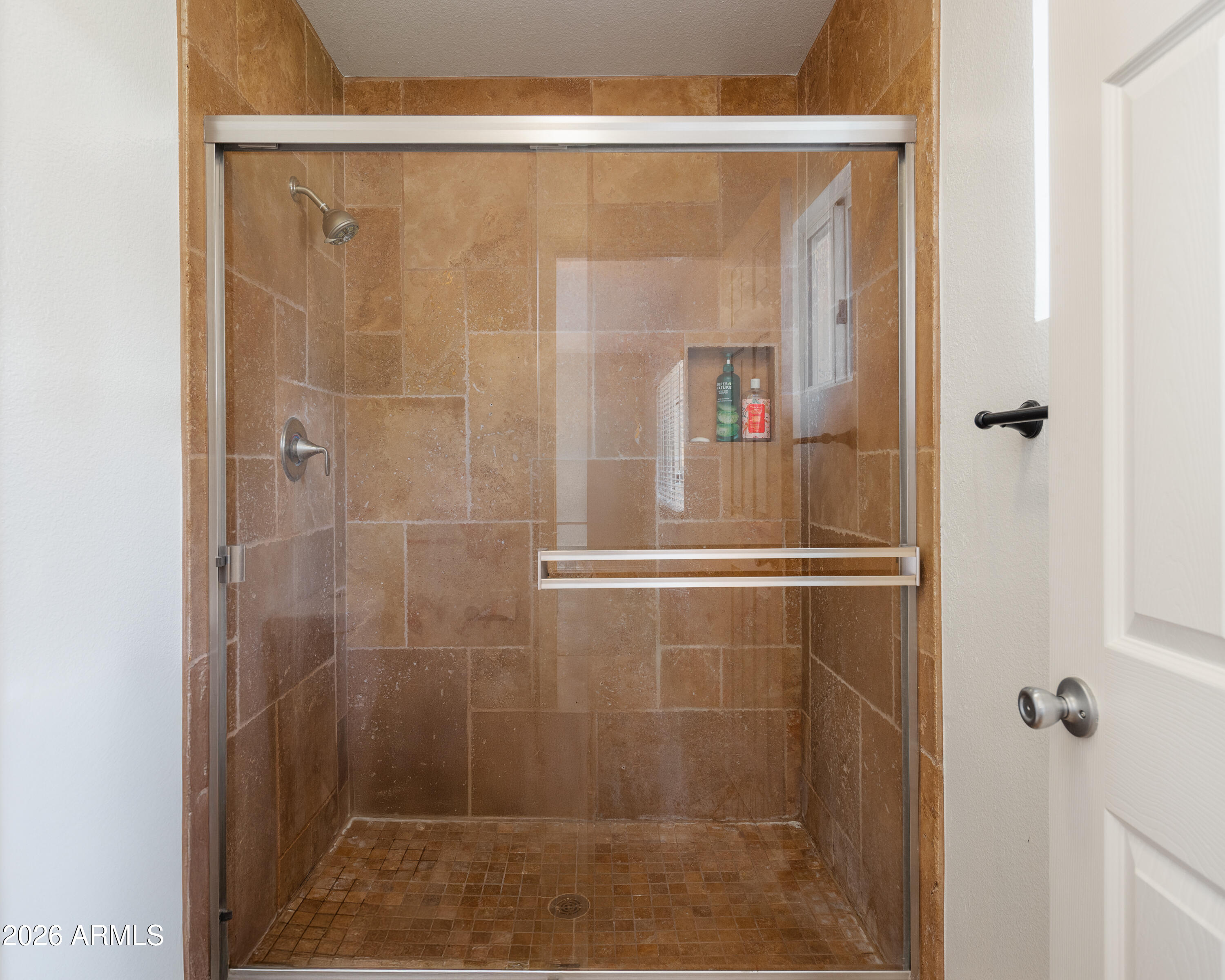 4916 E PERSHING Avenue