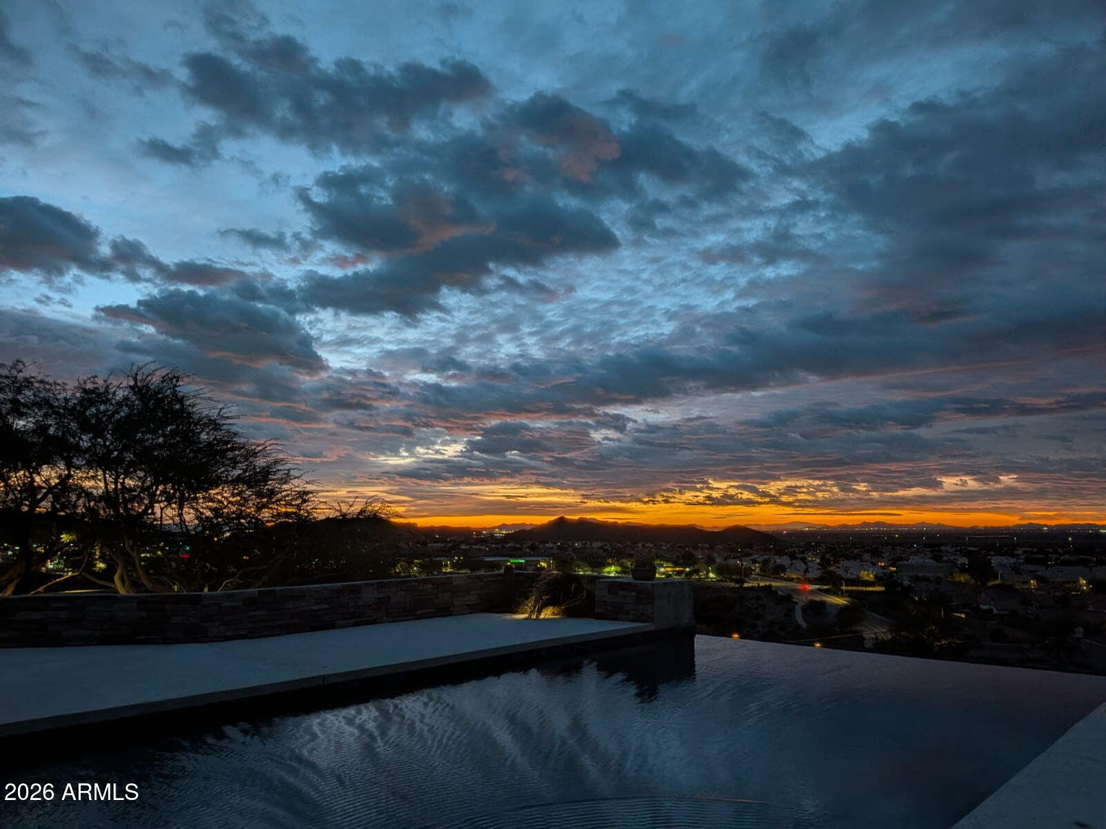 785 E WINDMERE Drive