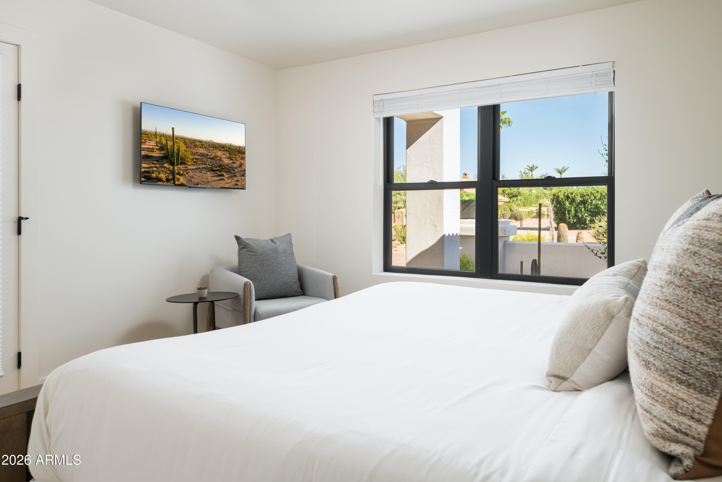 9833 E DESERT COVE Avenue