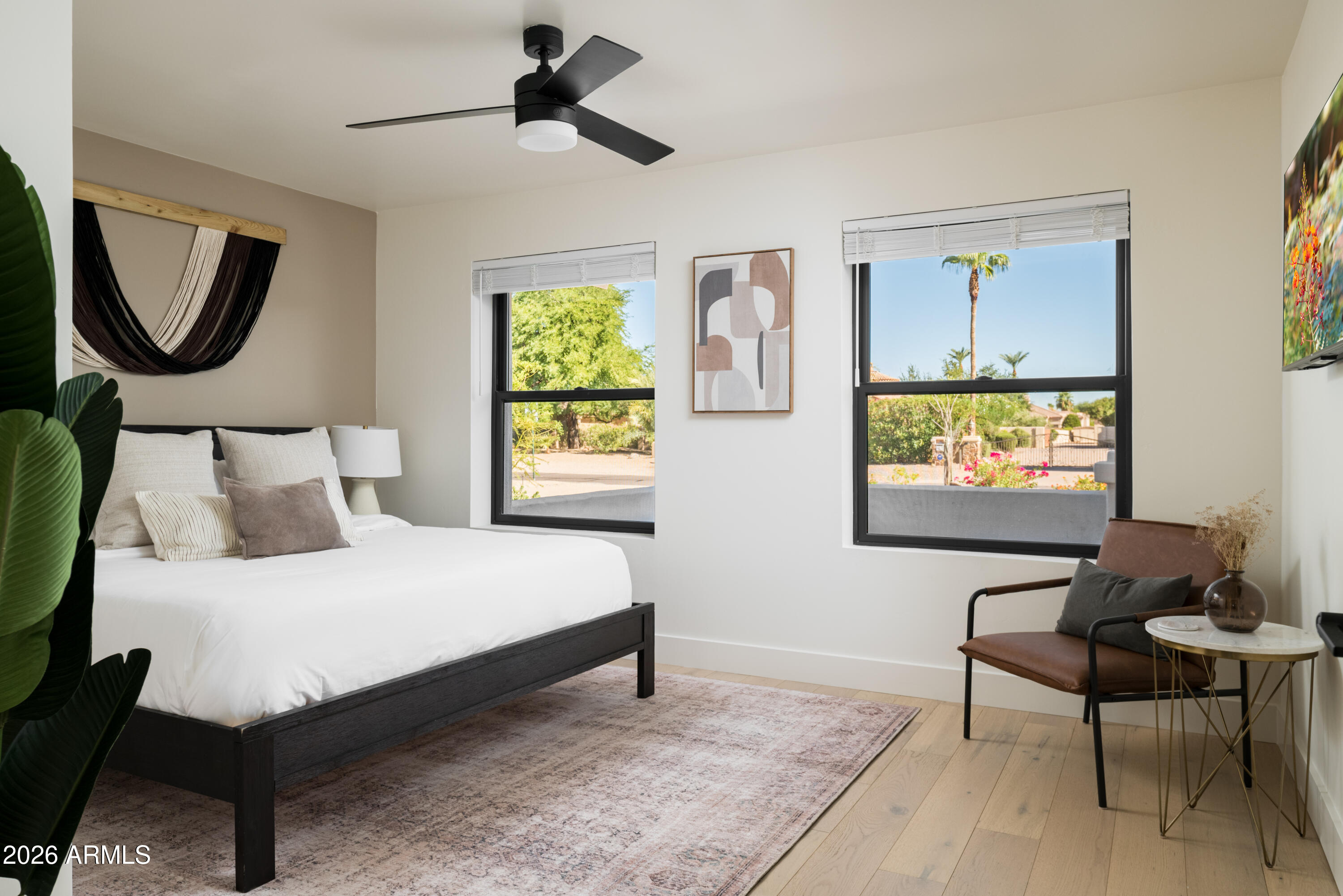 9833 E DESERT COVE Avenue