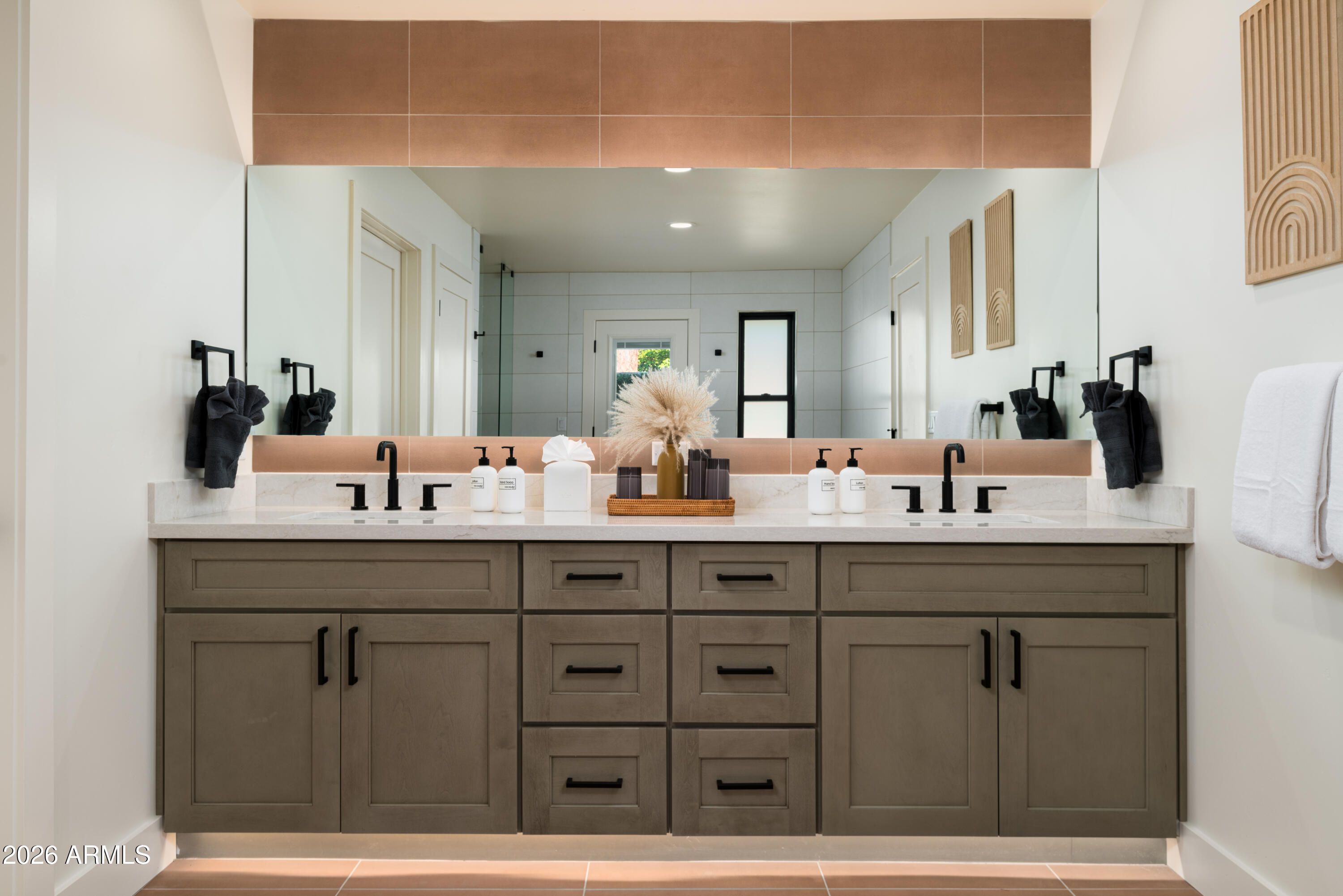 9833 E DESERT COVE Avenue