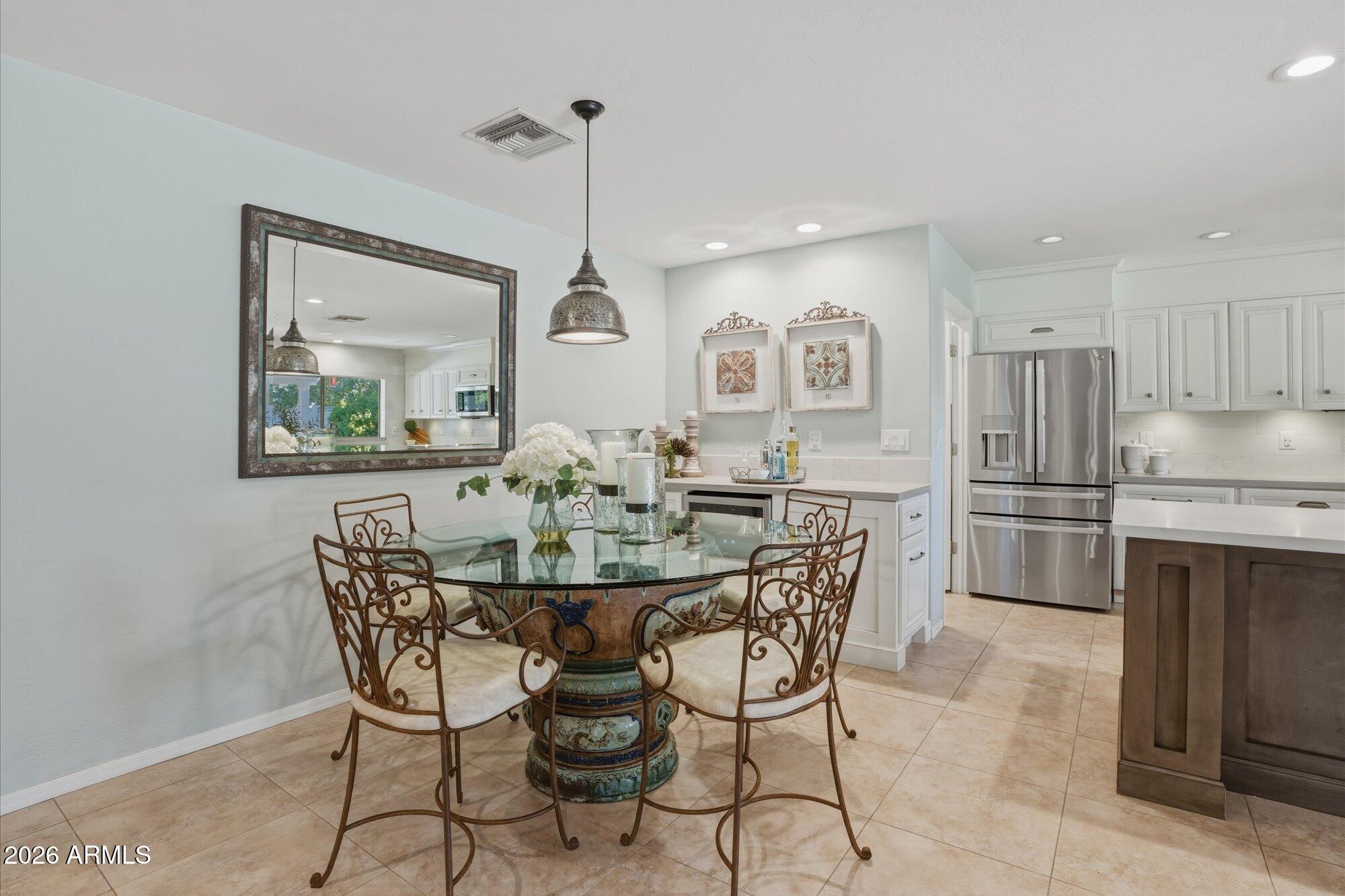 5008 E BLOOMFIELD Road