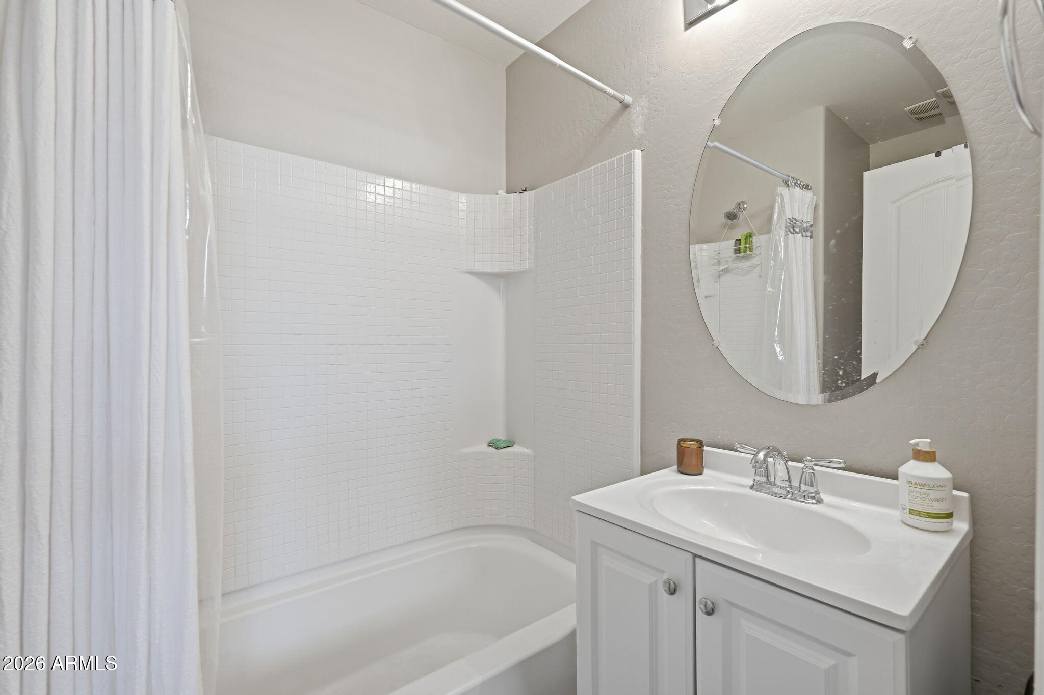 7776 W BONITOS Drive