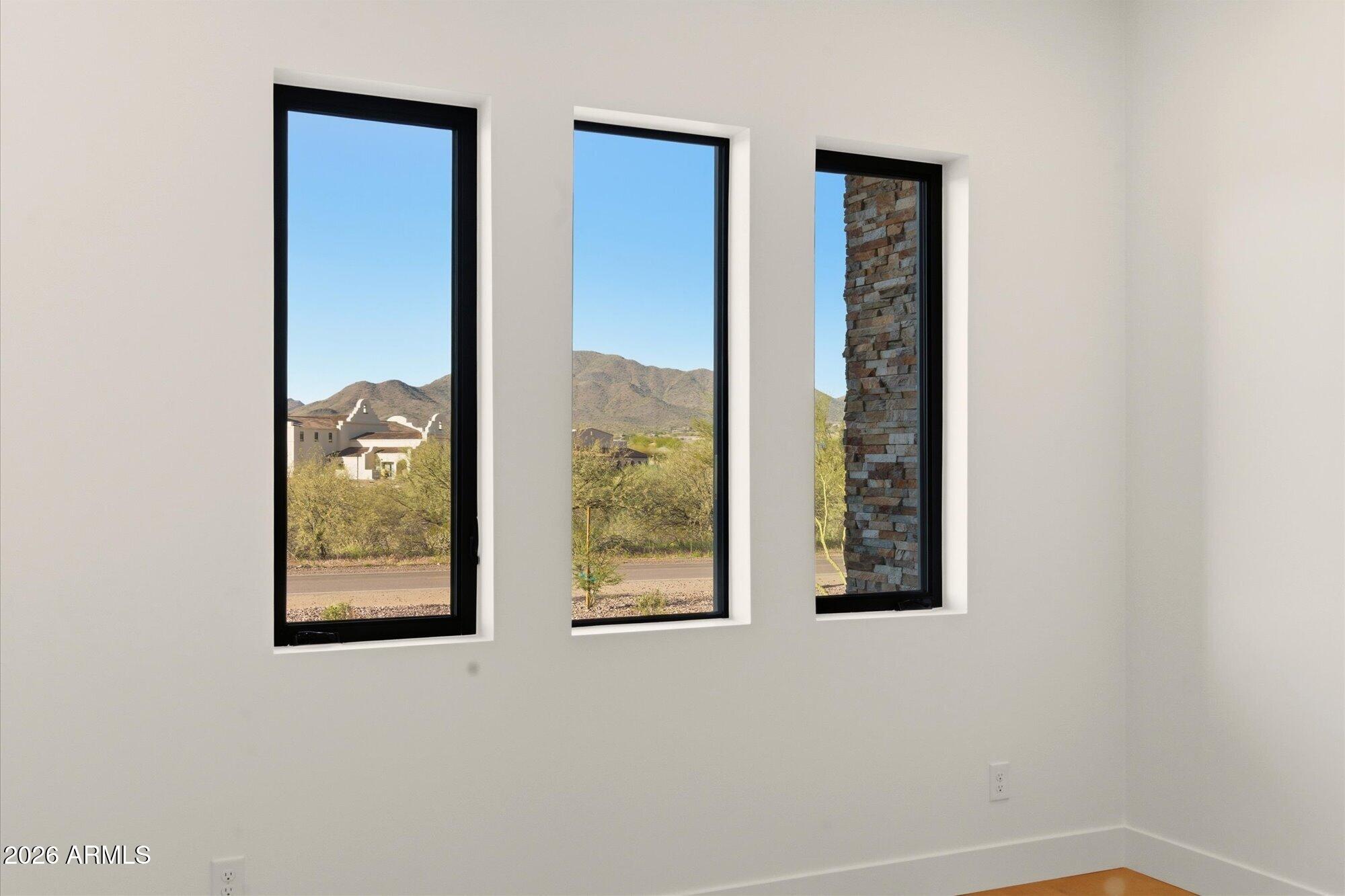 2991 W DESERT HILLS Drive 2