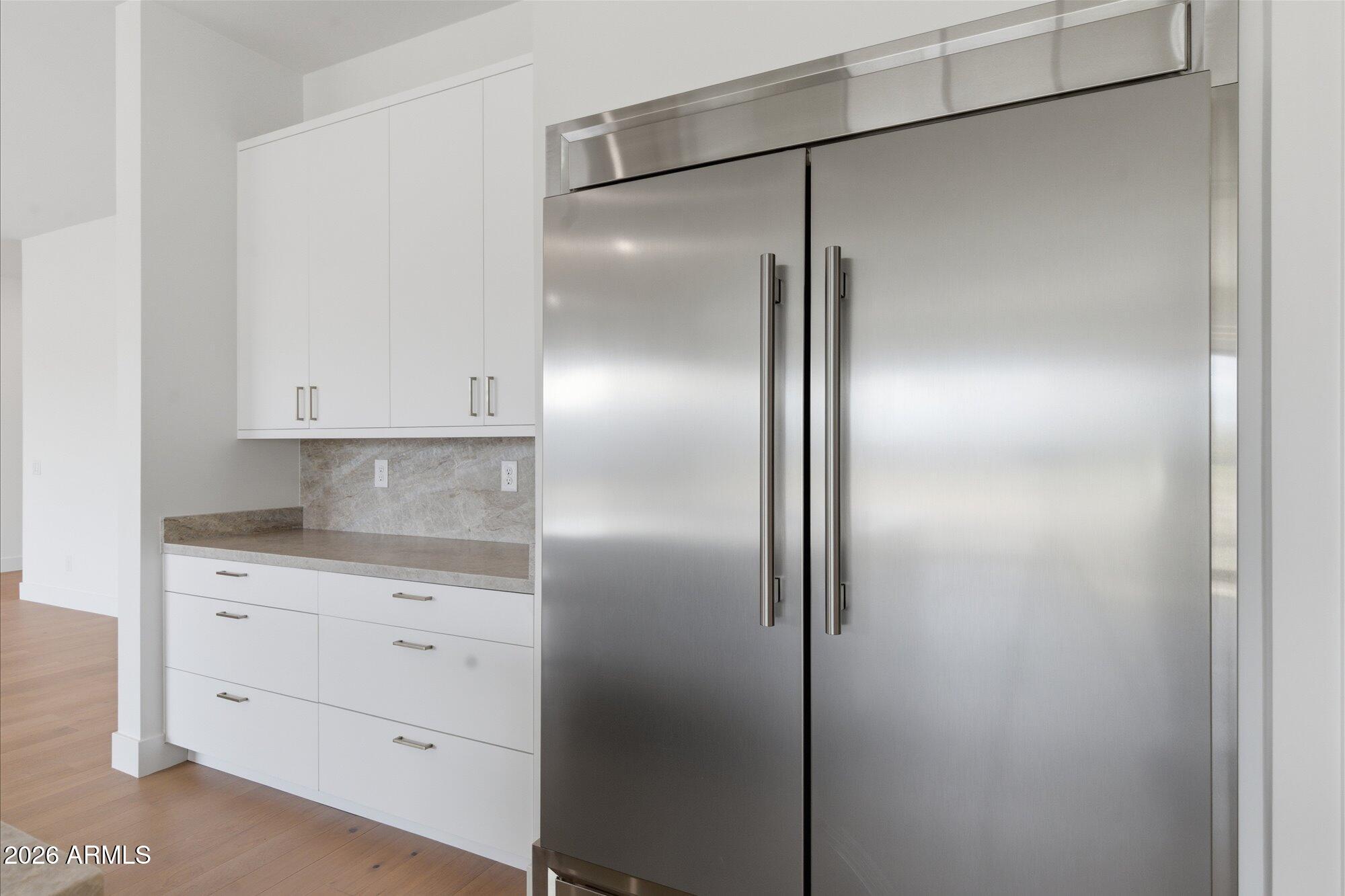 2991 W DESERT HILLS Drive 2