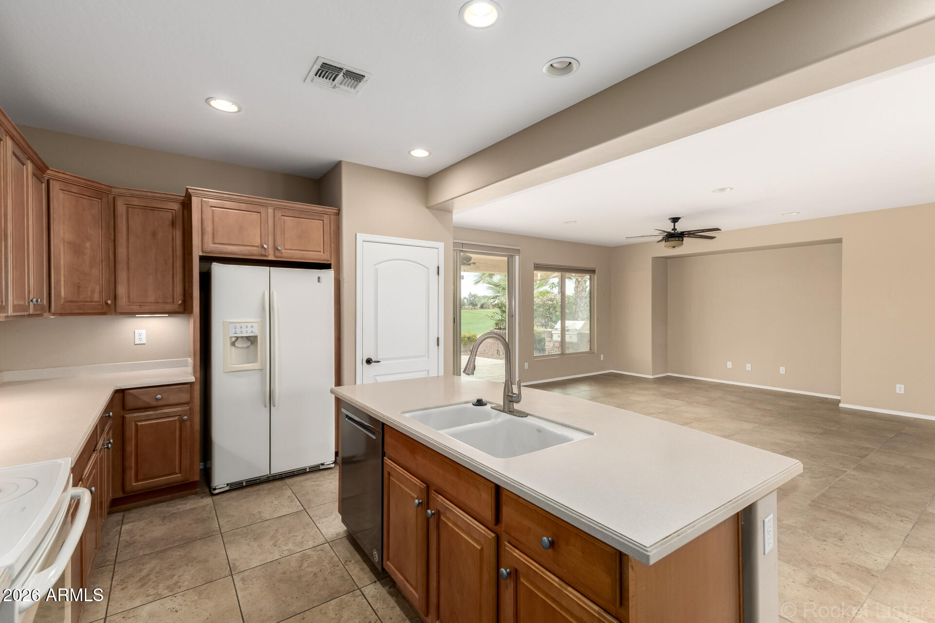 12957 W JUNIPERO Drive