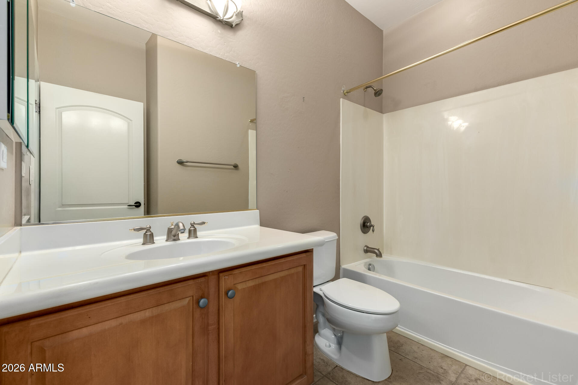 12957 W JUNIPERO Drive