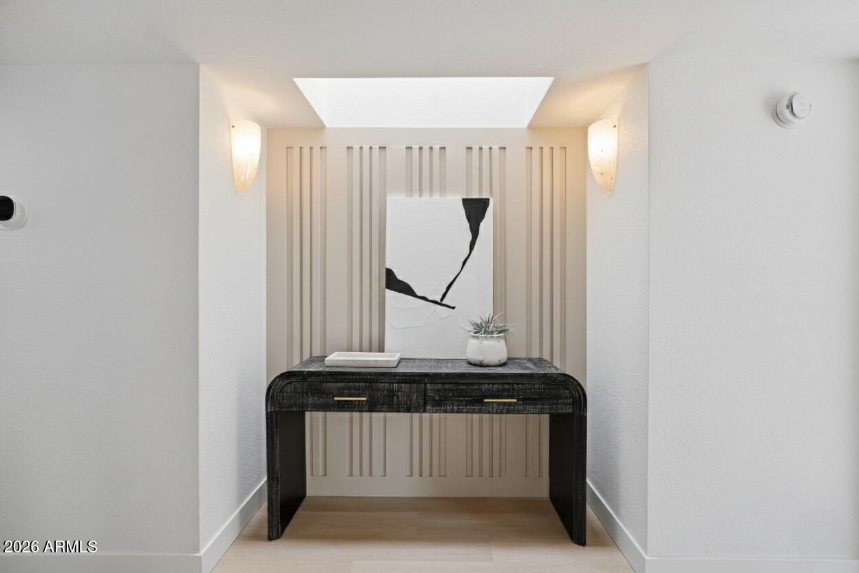 8330 N 21ST Drive J203