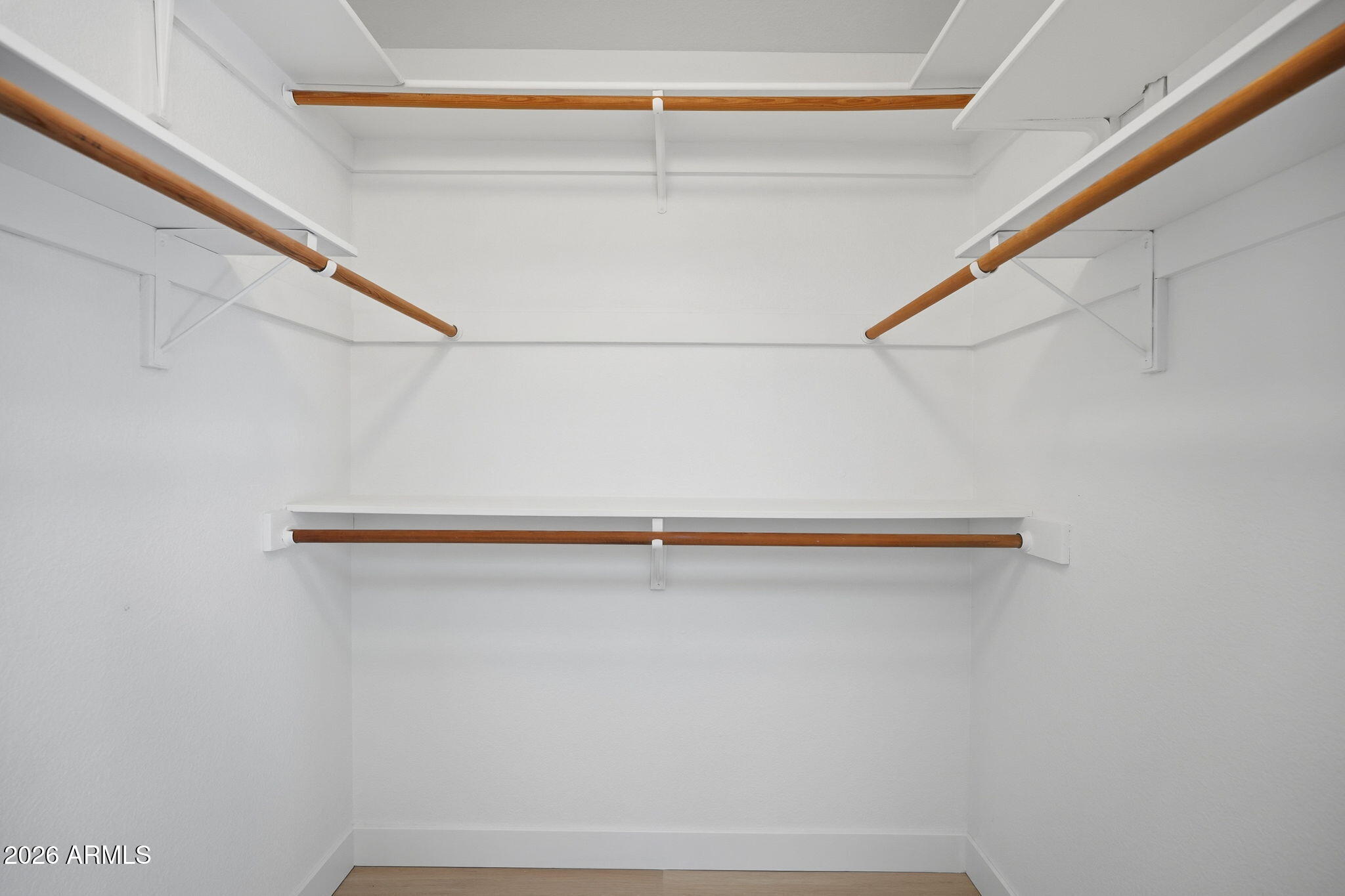 8330 N 21ST Drive J203