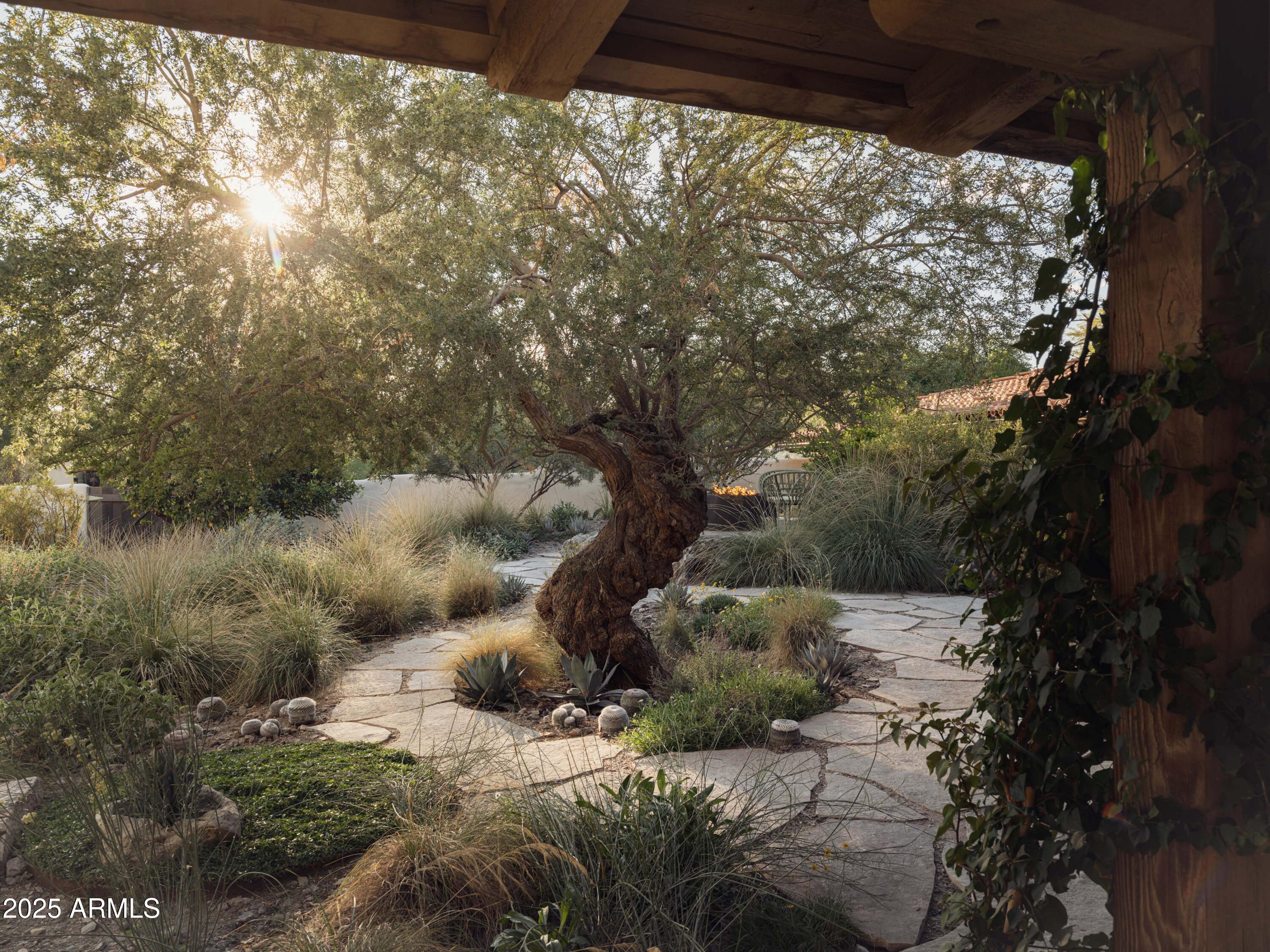 4747 E ARROYO VERDE Drive